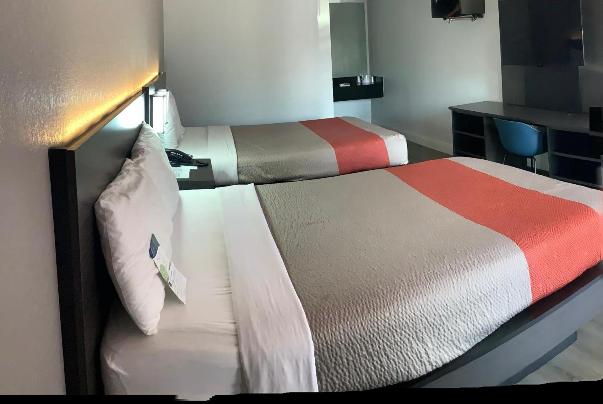 Motel 6-Memphis, TN - East photo 18