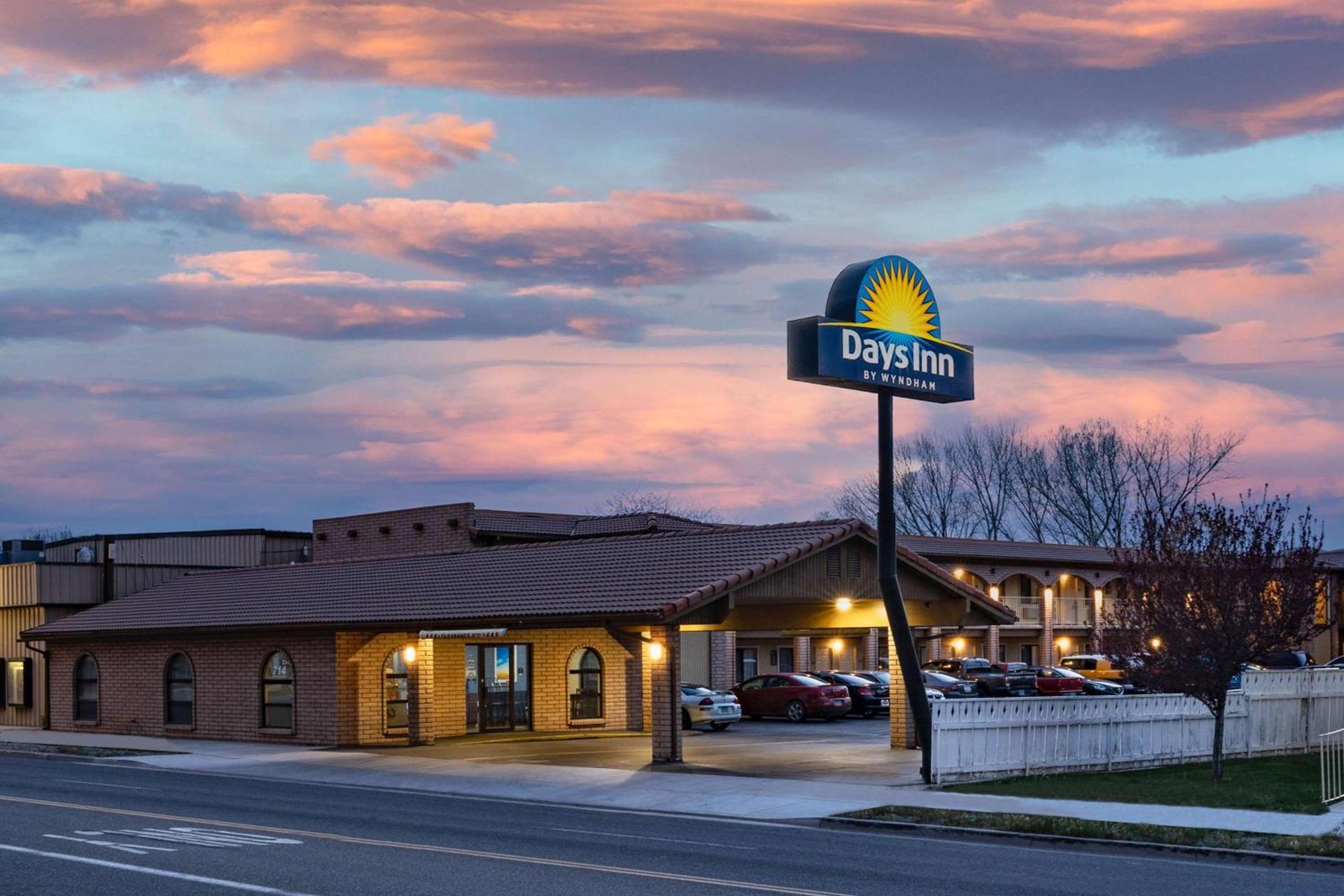 Days Inn by Wyndham Winnemucca photo 3