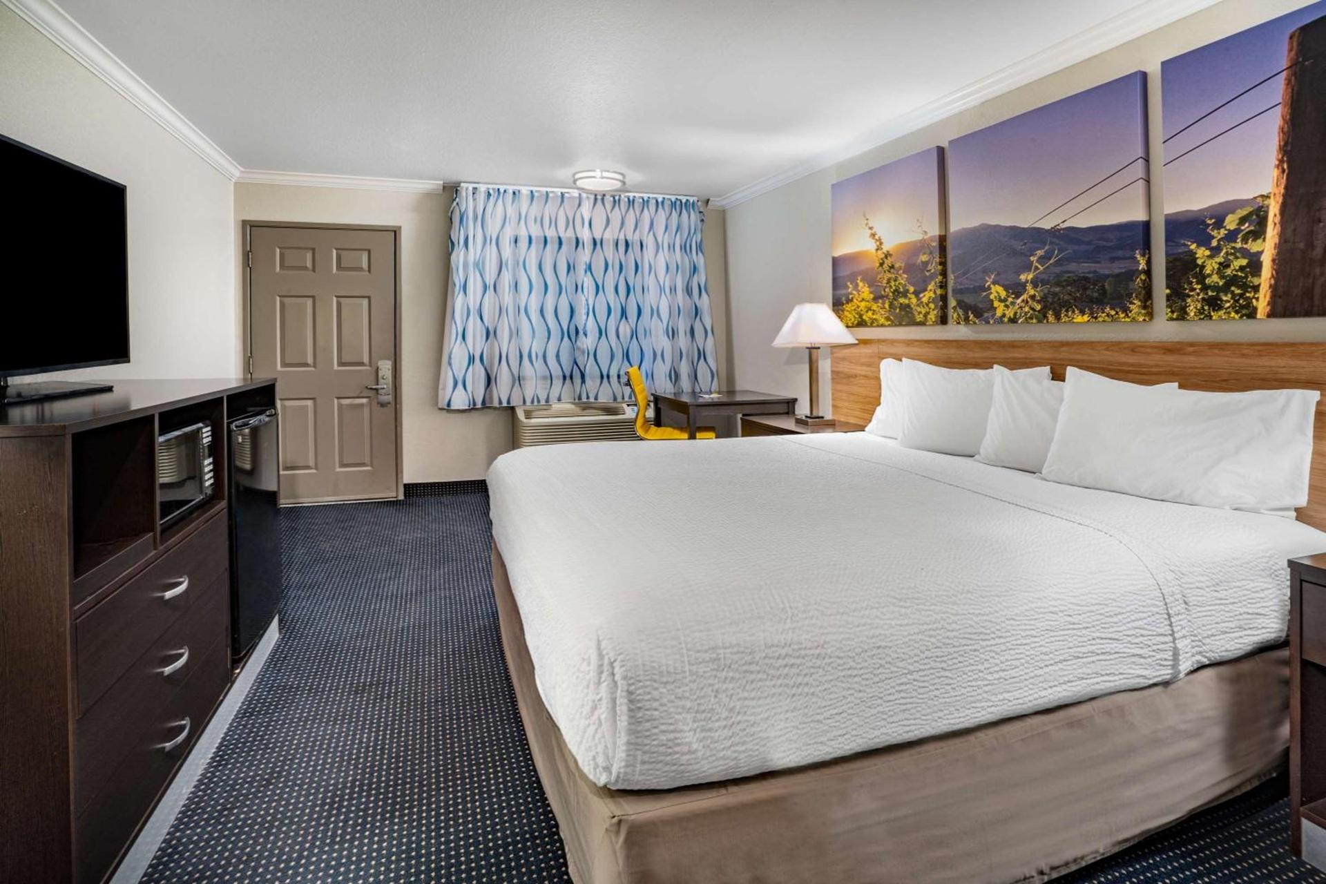 Days Inn by Wyndham Winnemucca photo 12