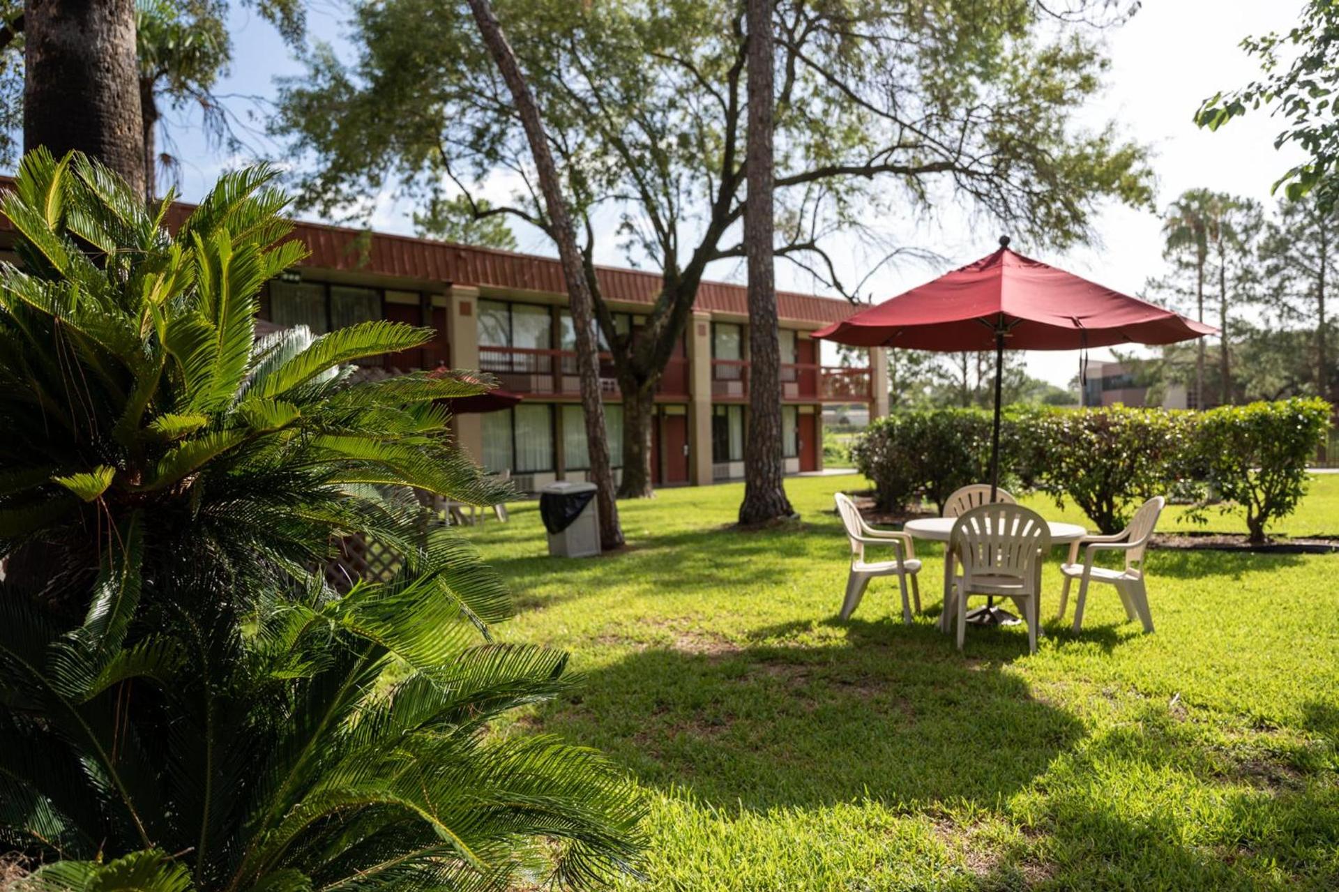 GreenTree Hotel & Extended Stay I-10 FWY Houston, Channelview, Baytown photo 15