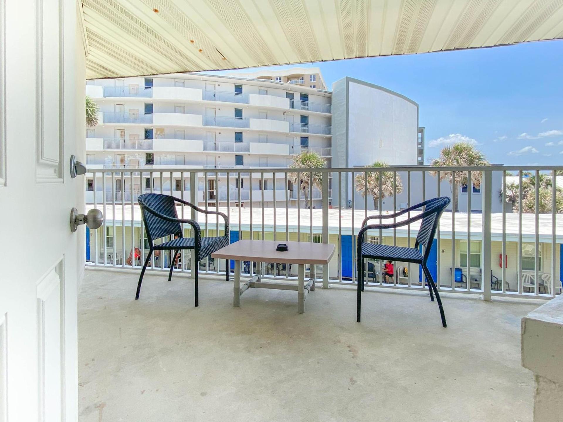Ocean Court Beachfront Hotel photo 15