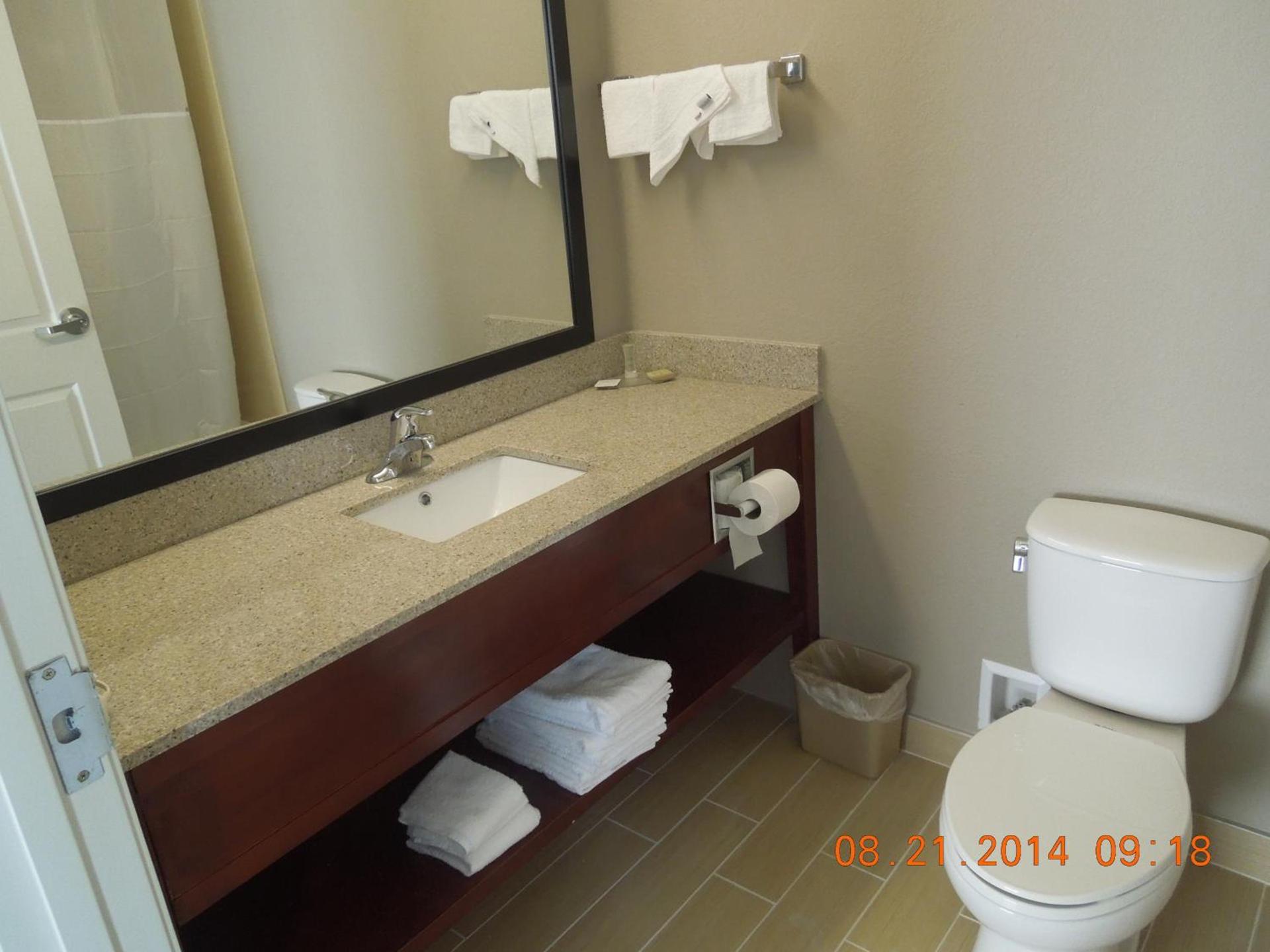 Super 8 by Wyndham Hershey Chocolate Avenue photo 18