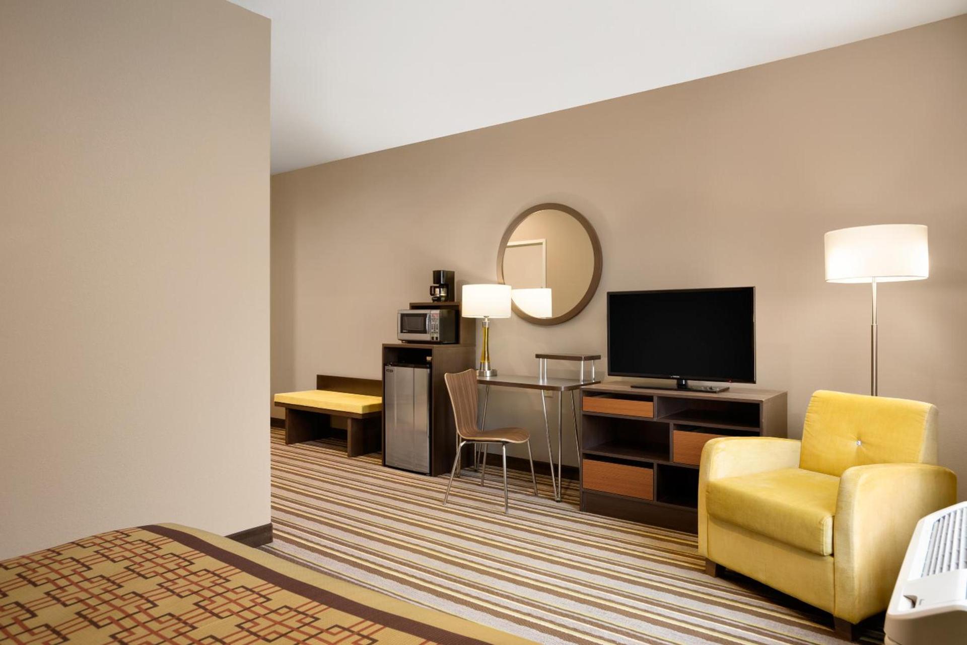 Super 8 by Wyndham Hershey Chocolate Avenue photo 20