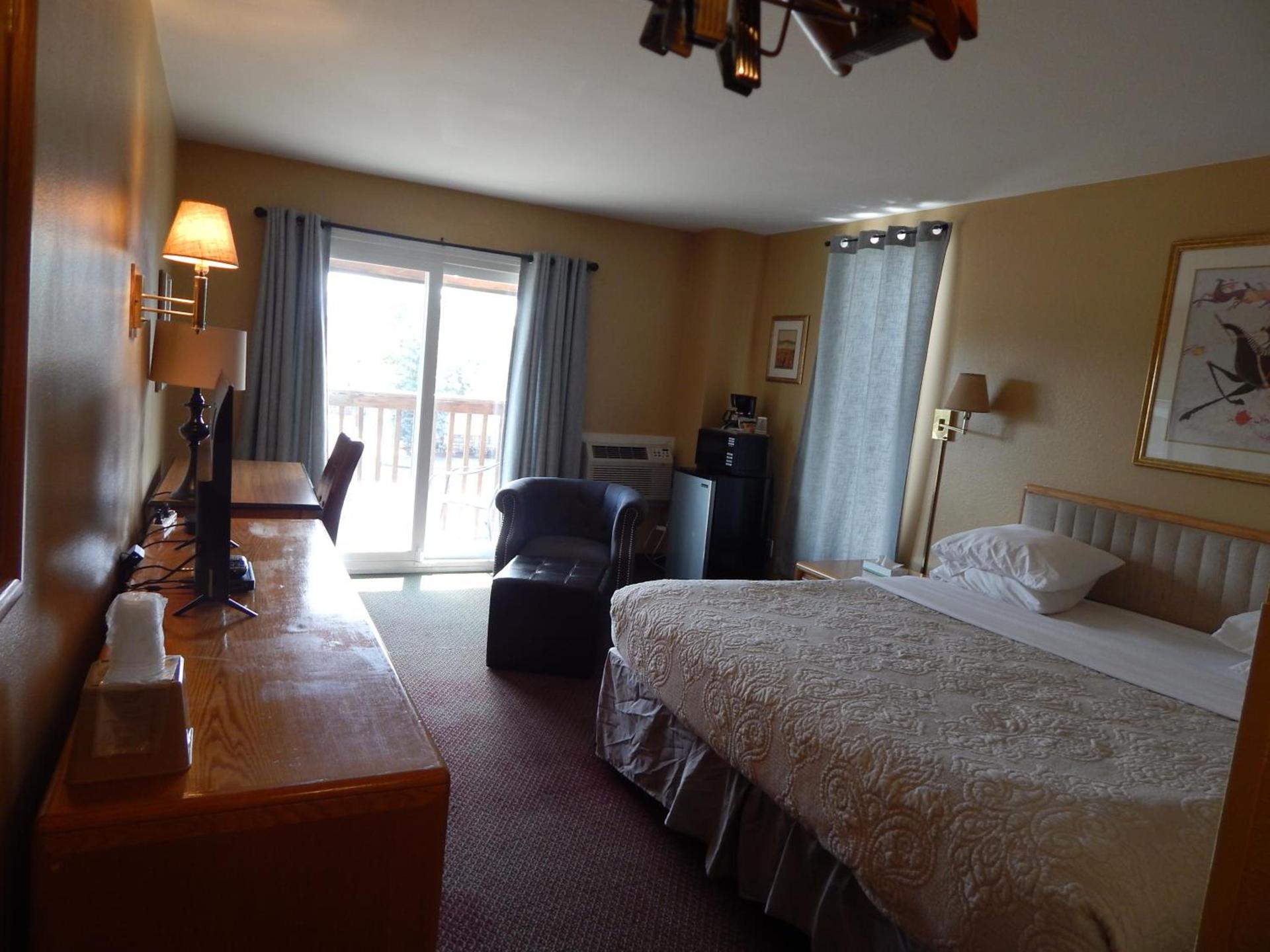 Alpine Inn photo 24