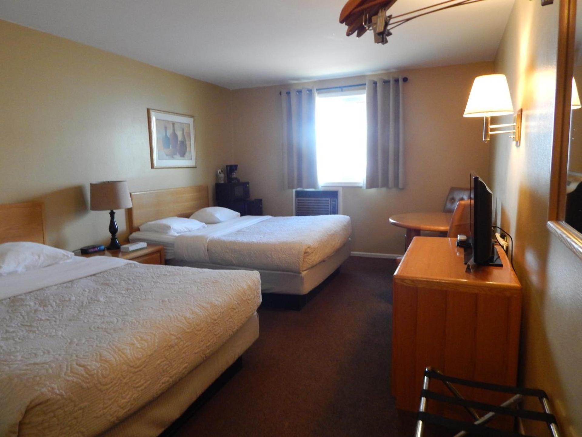 Alpine Inn photo 35