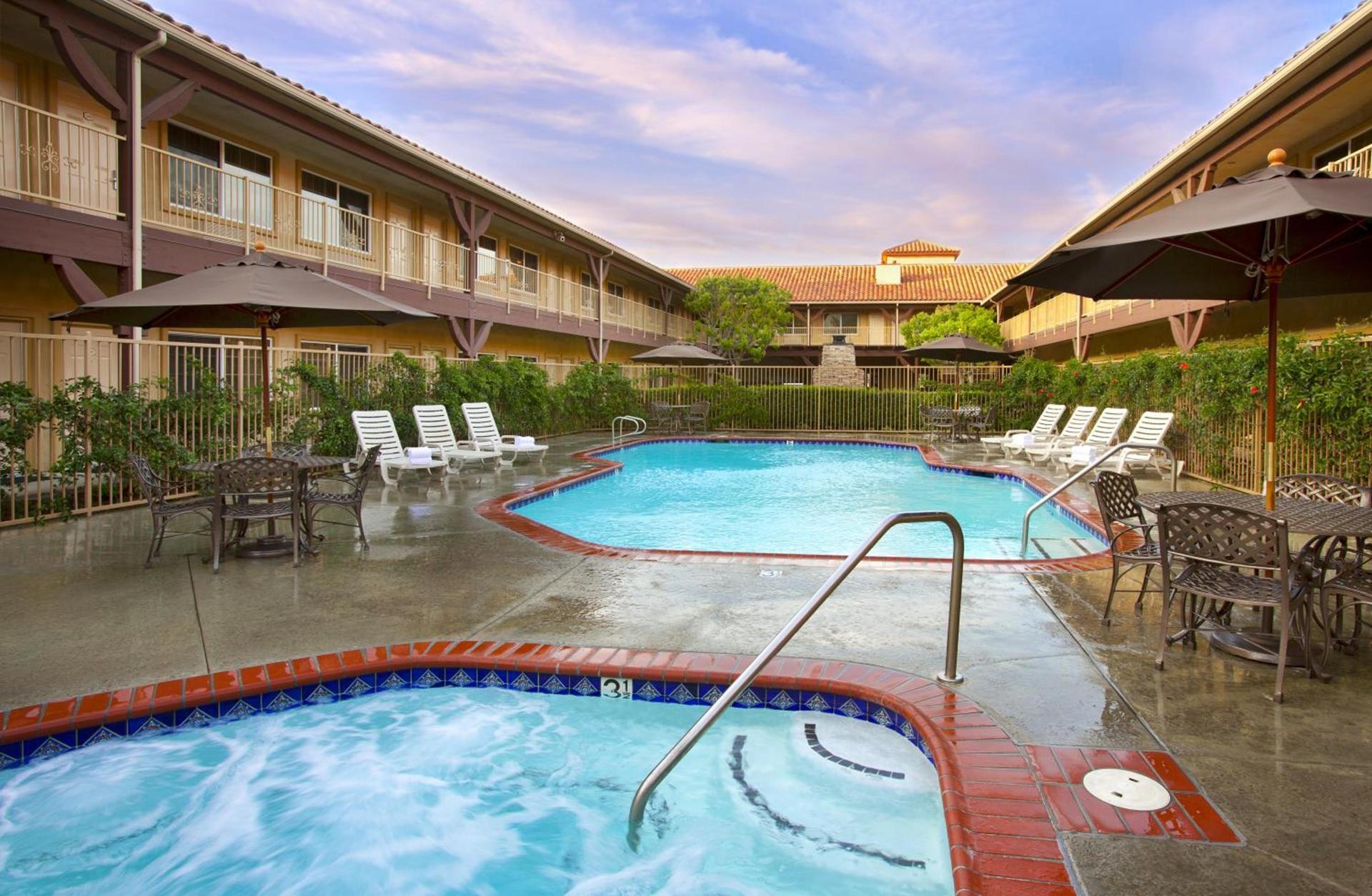Best Western Corona Hotel & Suites photo 34