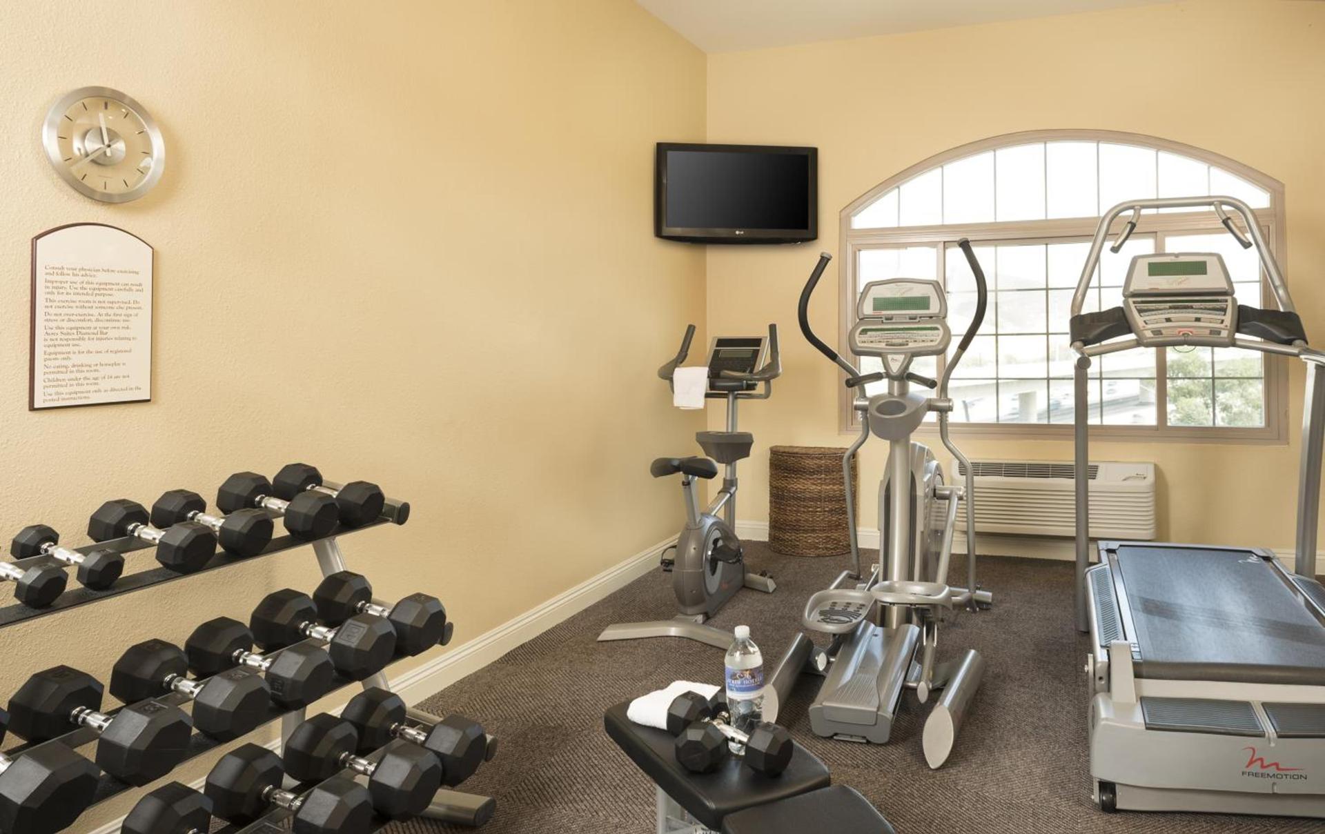 Ayres Suites Diamond Bar photo 14