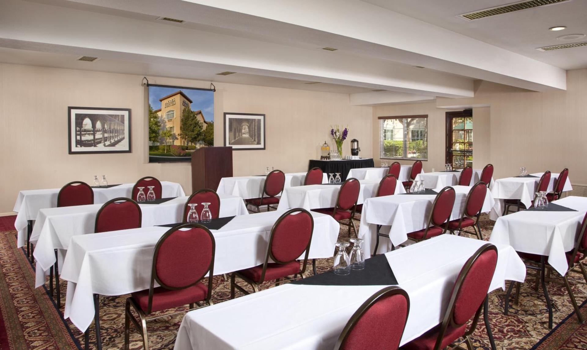 Ayres Suites Ontario at the Mills Mall - Rancho Cucamonga photo 11