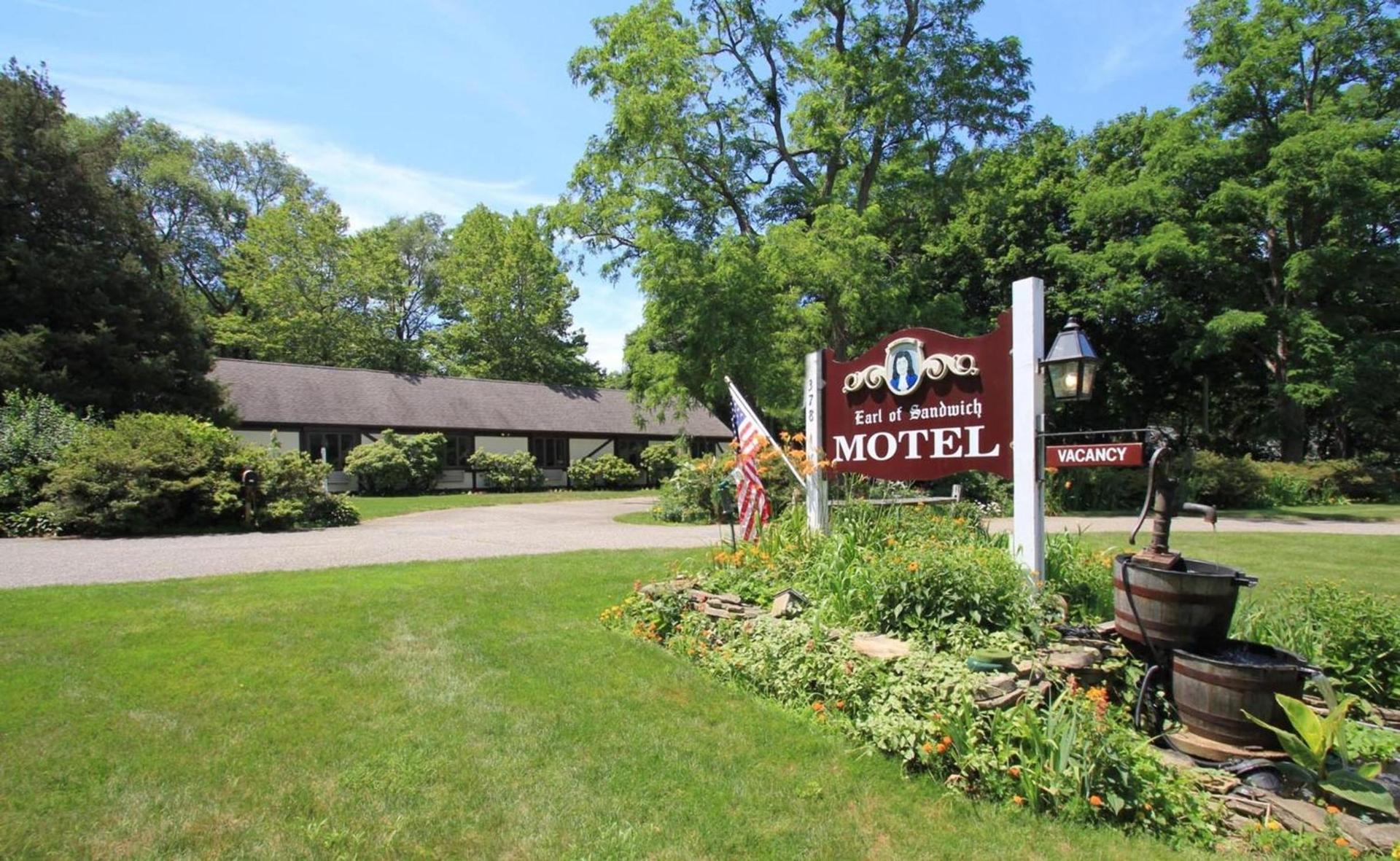 The Earl of Sandwich Motel photo 30