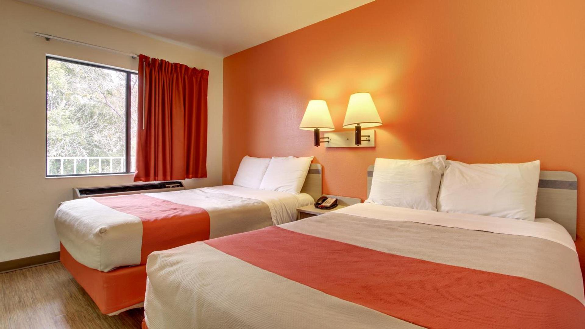 Motel 6-Des Moines, IA - North photo 36