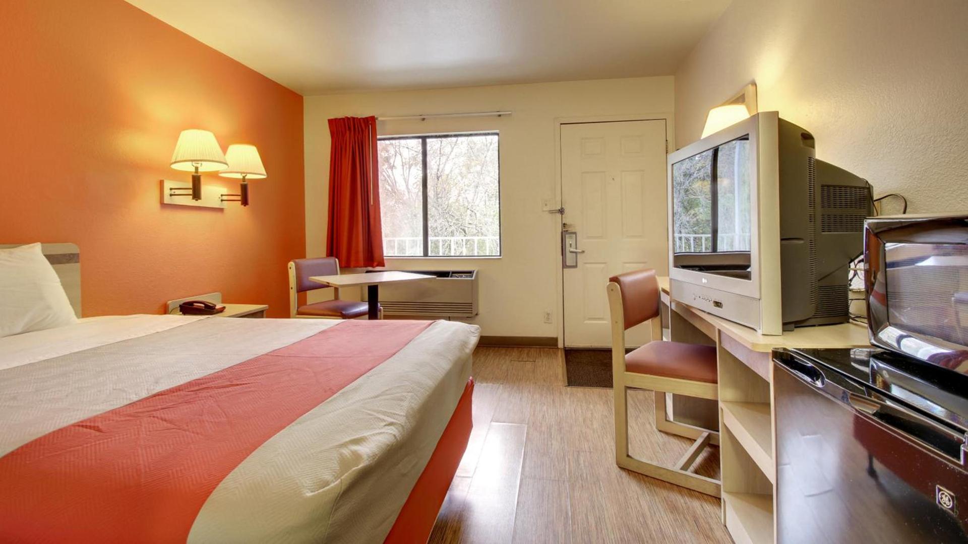 Motel 6-Des Moines, IA - North photo 38