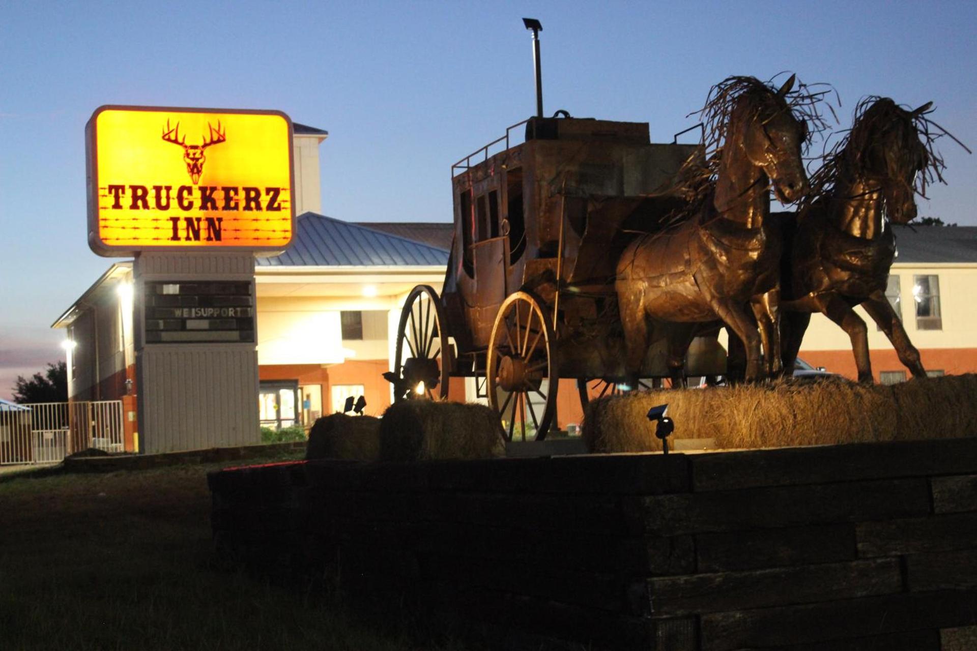 Truckerz Inn photo 2