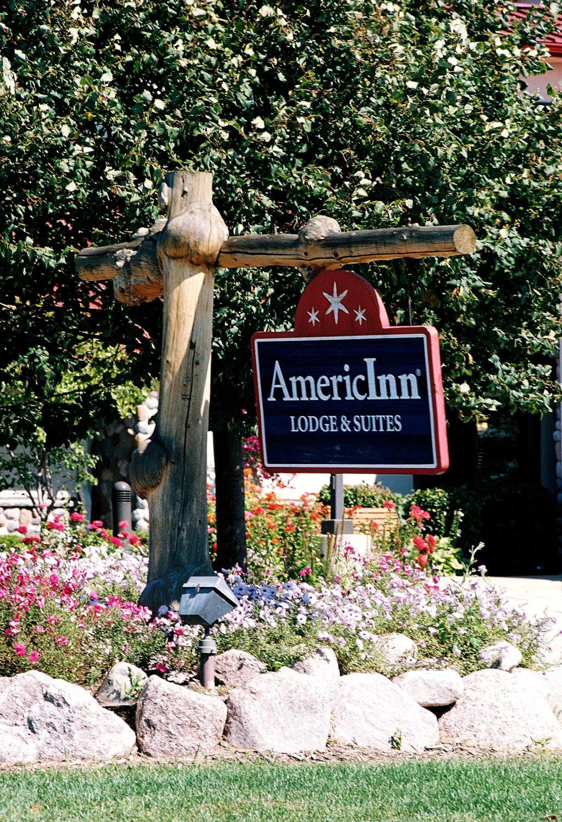 AmericInn by Wyndham Oswego photo 29