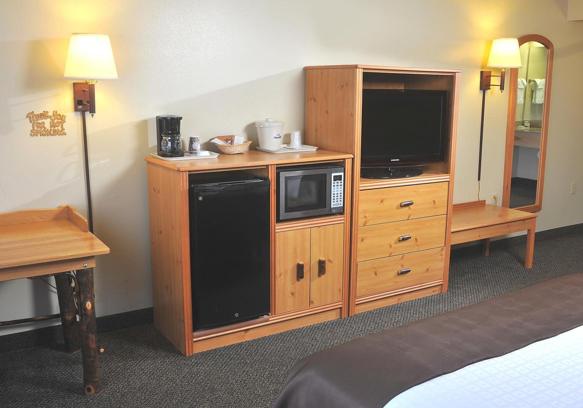 AmericInn by Wyndham Oswego photo 35