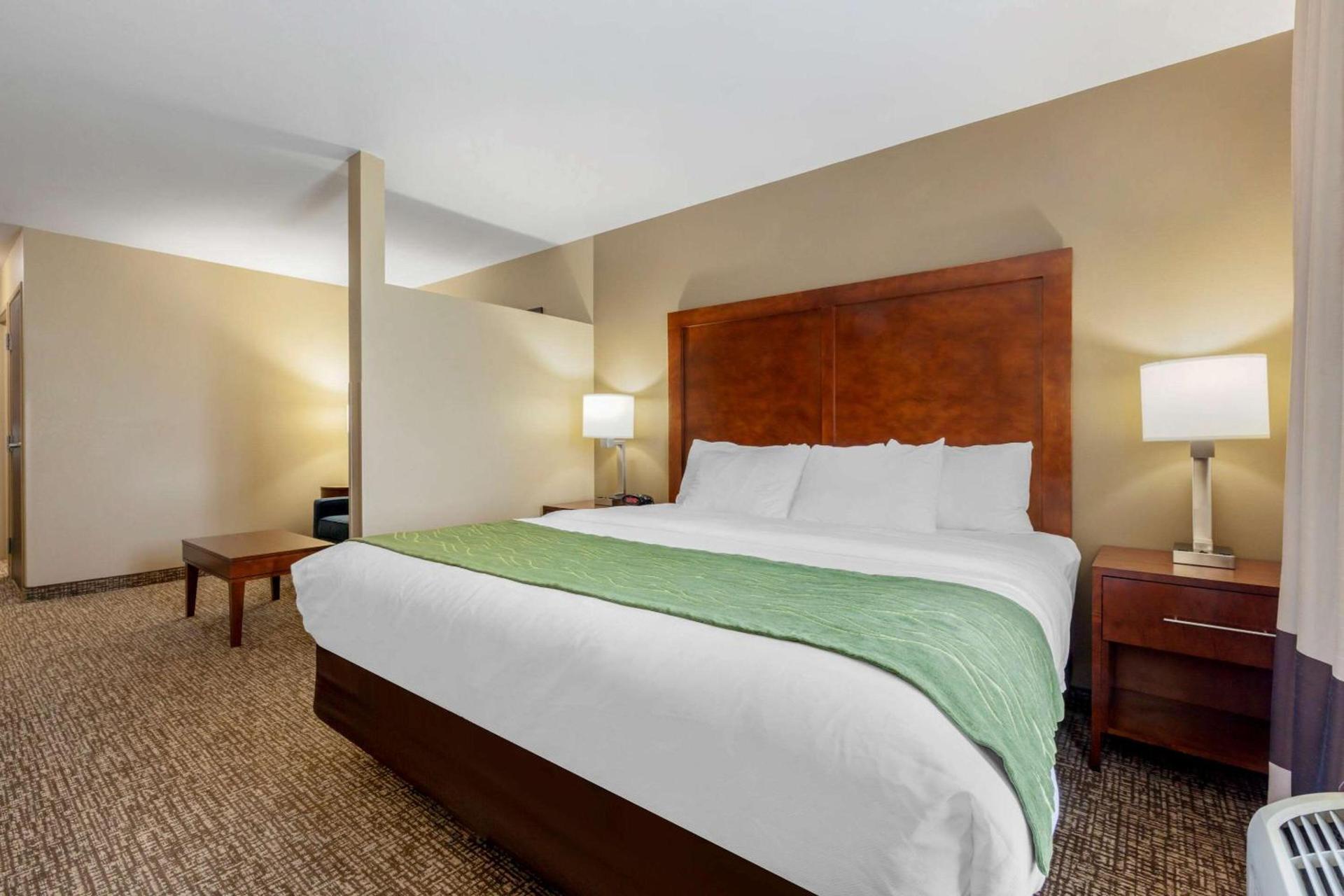 Comfort Inn Plover-Stevens Point photo 11