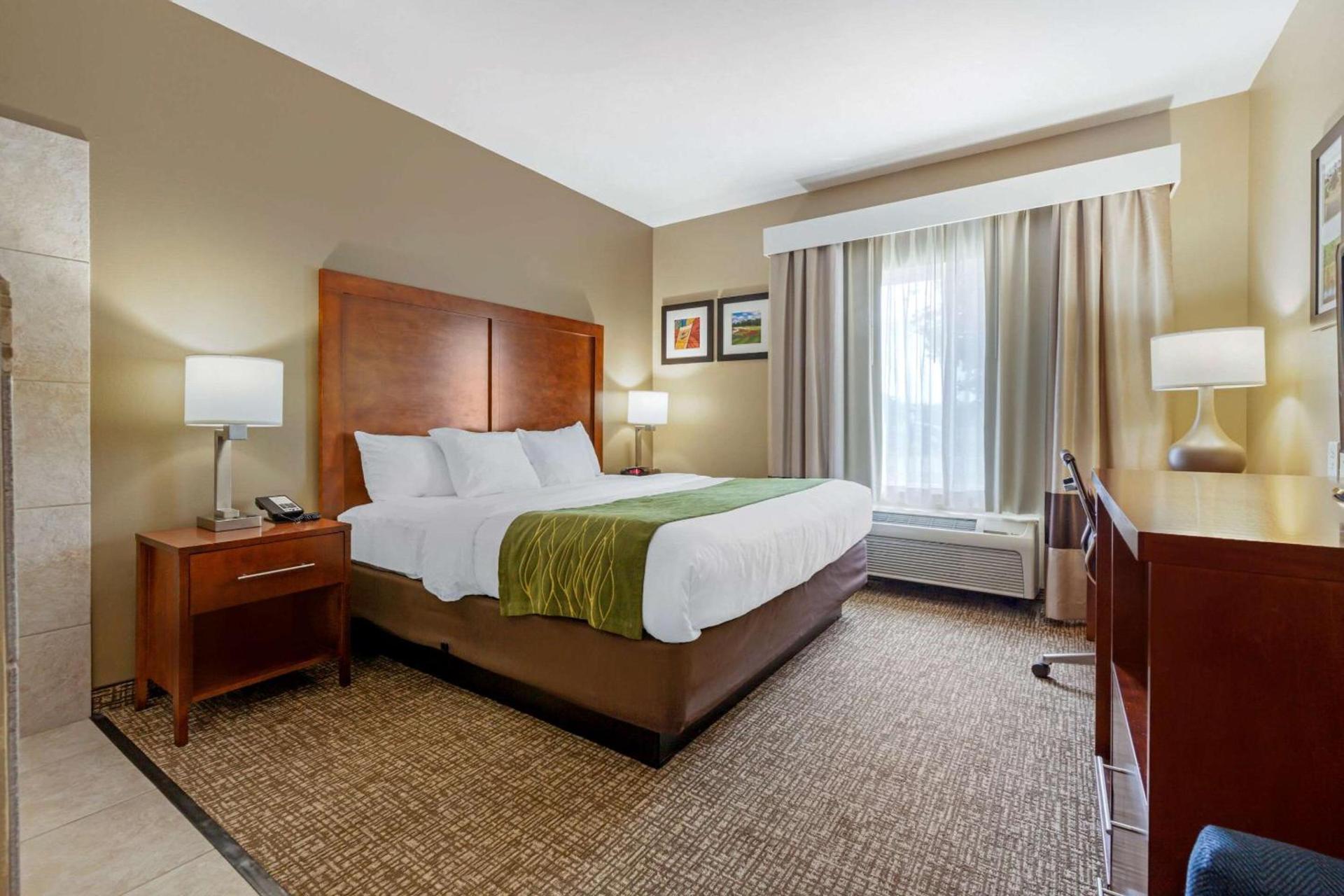 Comfort Inn Plover-Stevens Point photo 14