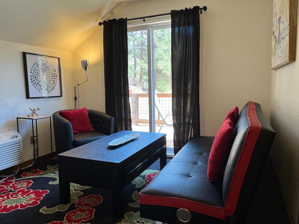 Green Mountain Falls Lodge photo 52