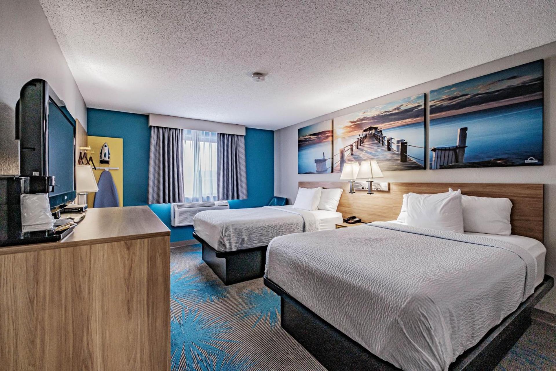 Days Inn by Wyndham Brunswick Bath Area photo 57