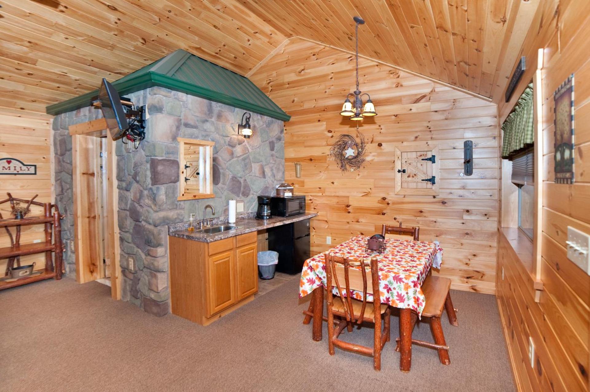7Cs lodging photo 60