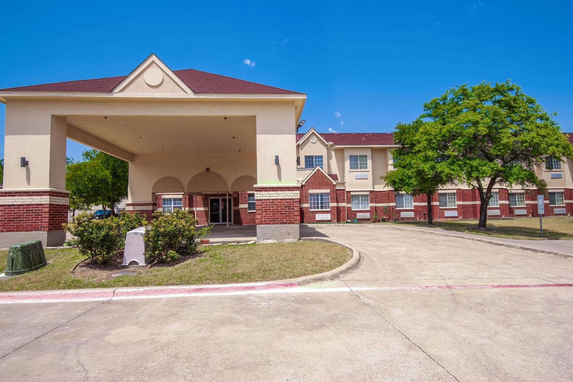 Econo Lodge Inn & Suites Mesquite - Dallas East photo 40