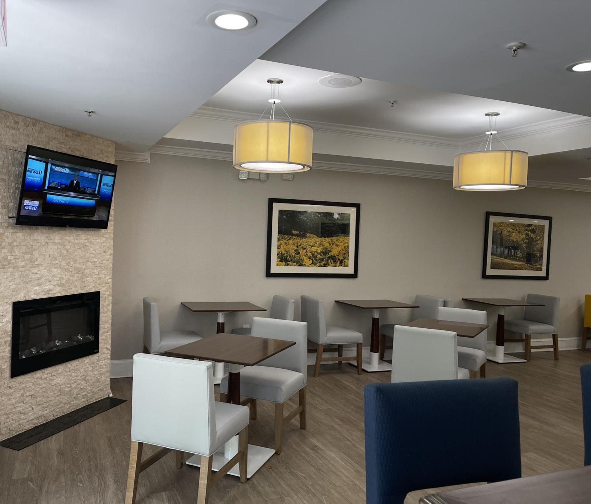 Comfort Suites Salisbury I-85 photo 44