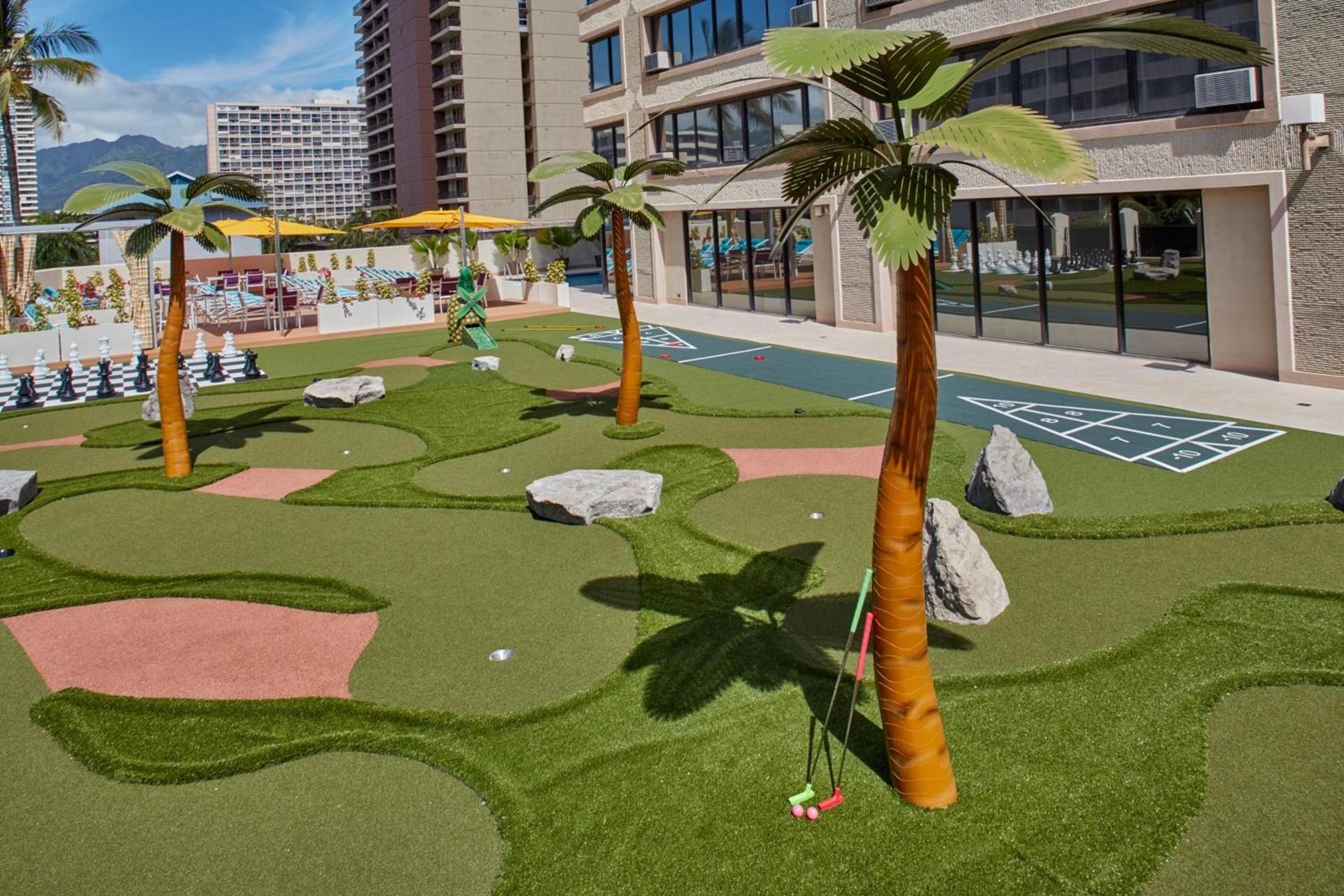 Holiday Inn Express Waikiki by IHG photo 12