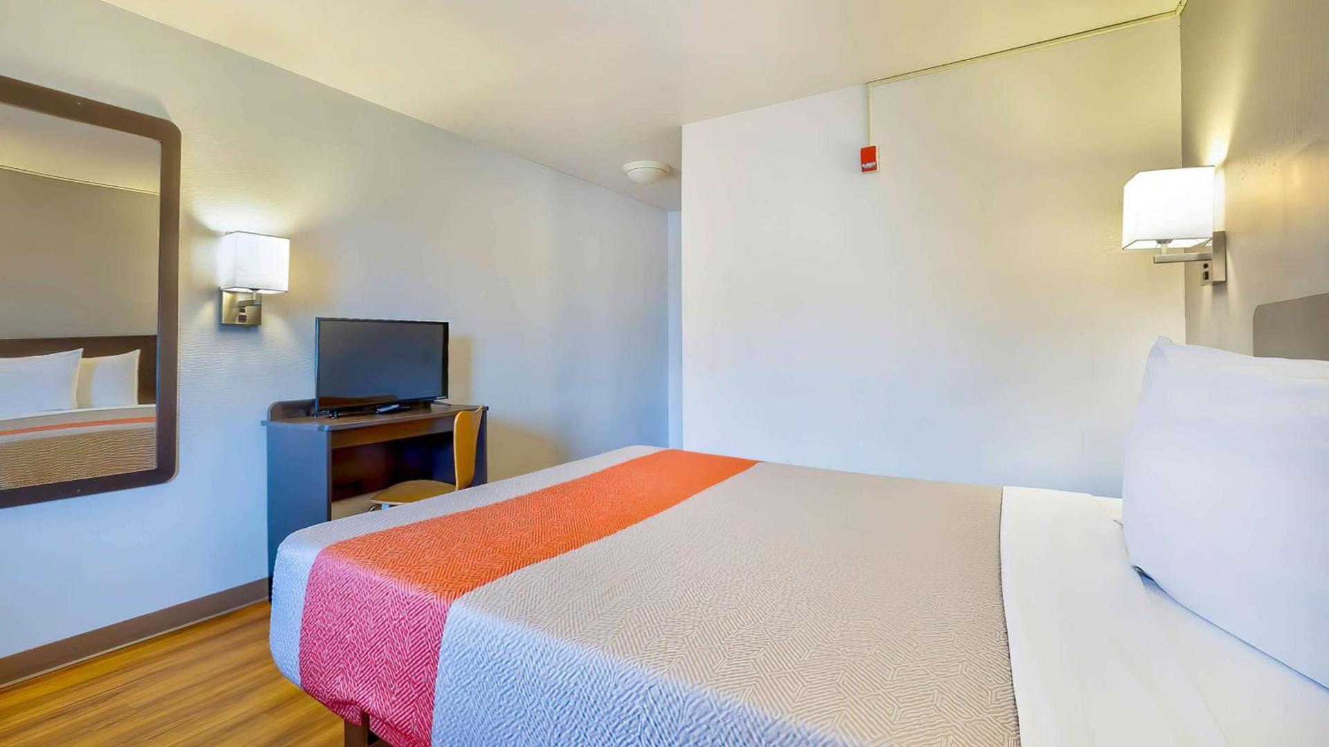 Motel 6-Santa Rosa, NM photo 5