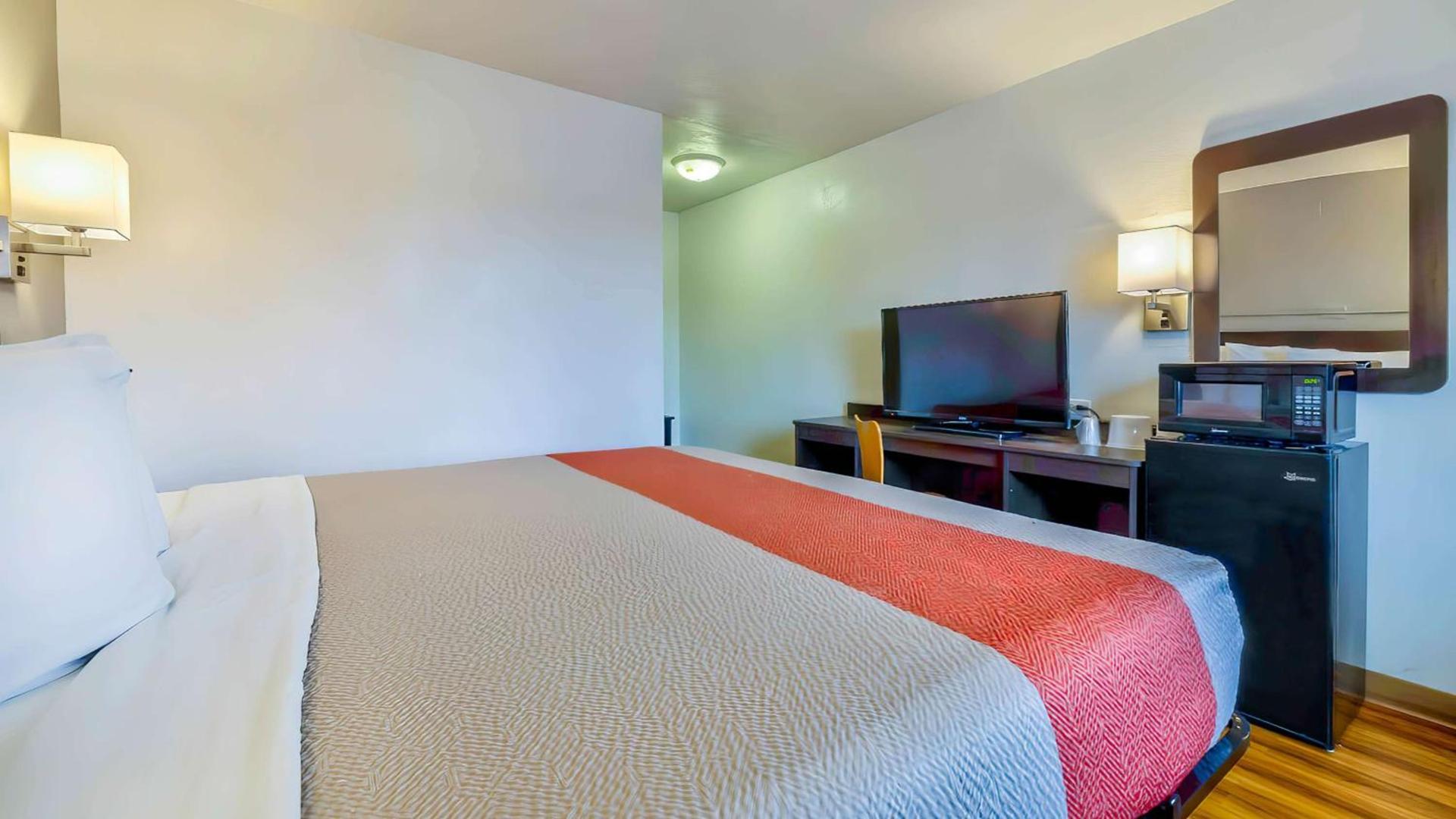 Motel 6-Santa Rosa, NM photo 8