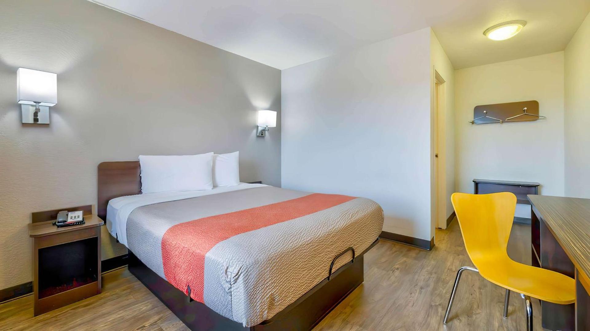 Motel 6-Santa Rosa, NM photo 10