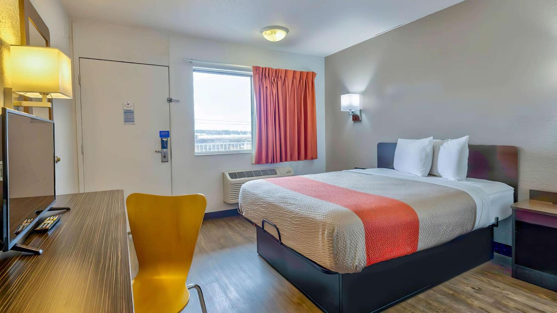 Motel 6-Santa Rosa, NM photo 13