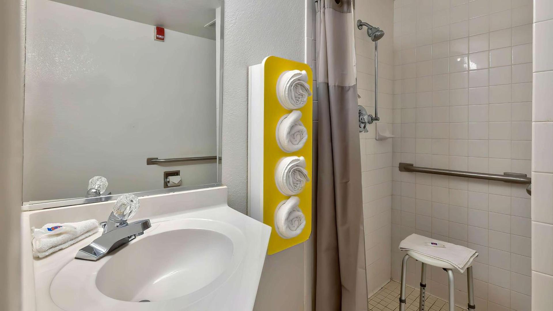 Motel 6-Santa Rosa, NM photo 21