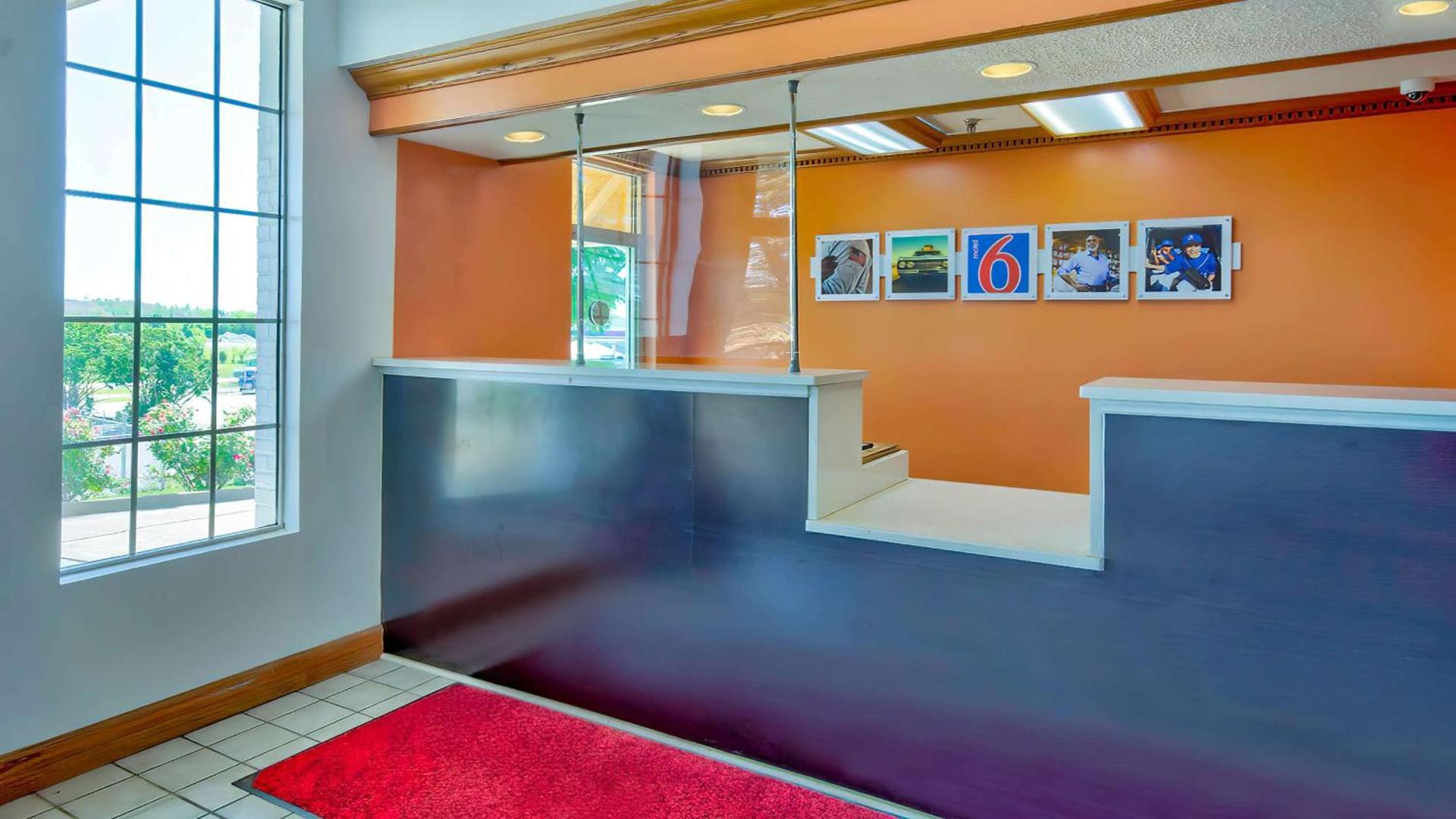 Motel 6-Grand Rivers, KY photo 22