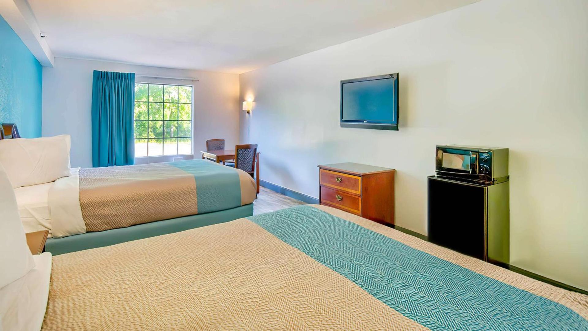 Motel 6-Grand Rivers, KY photo 6