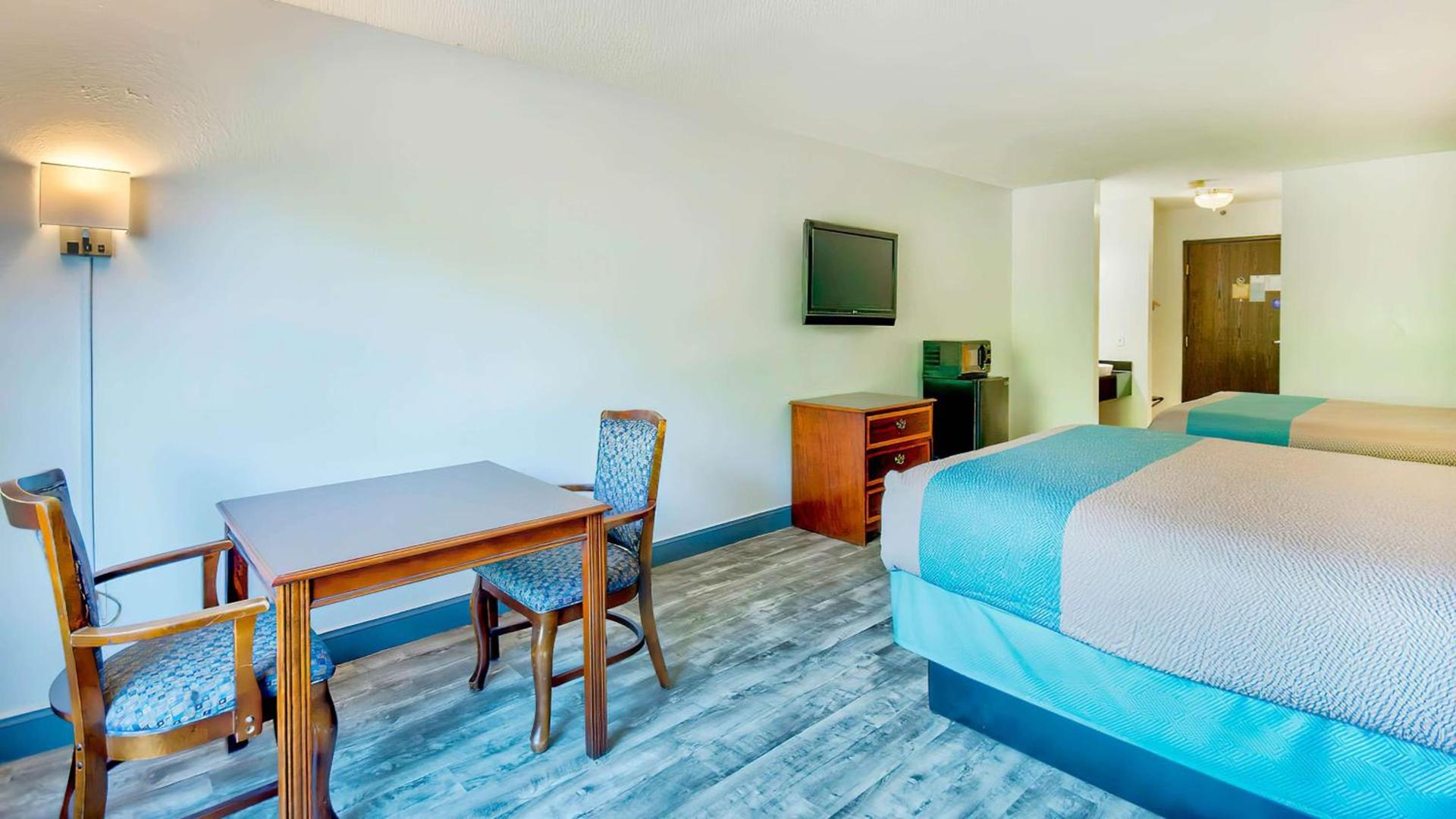 Motel 6-Grand Rivers, KY photo 7