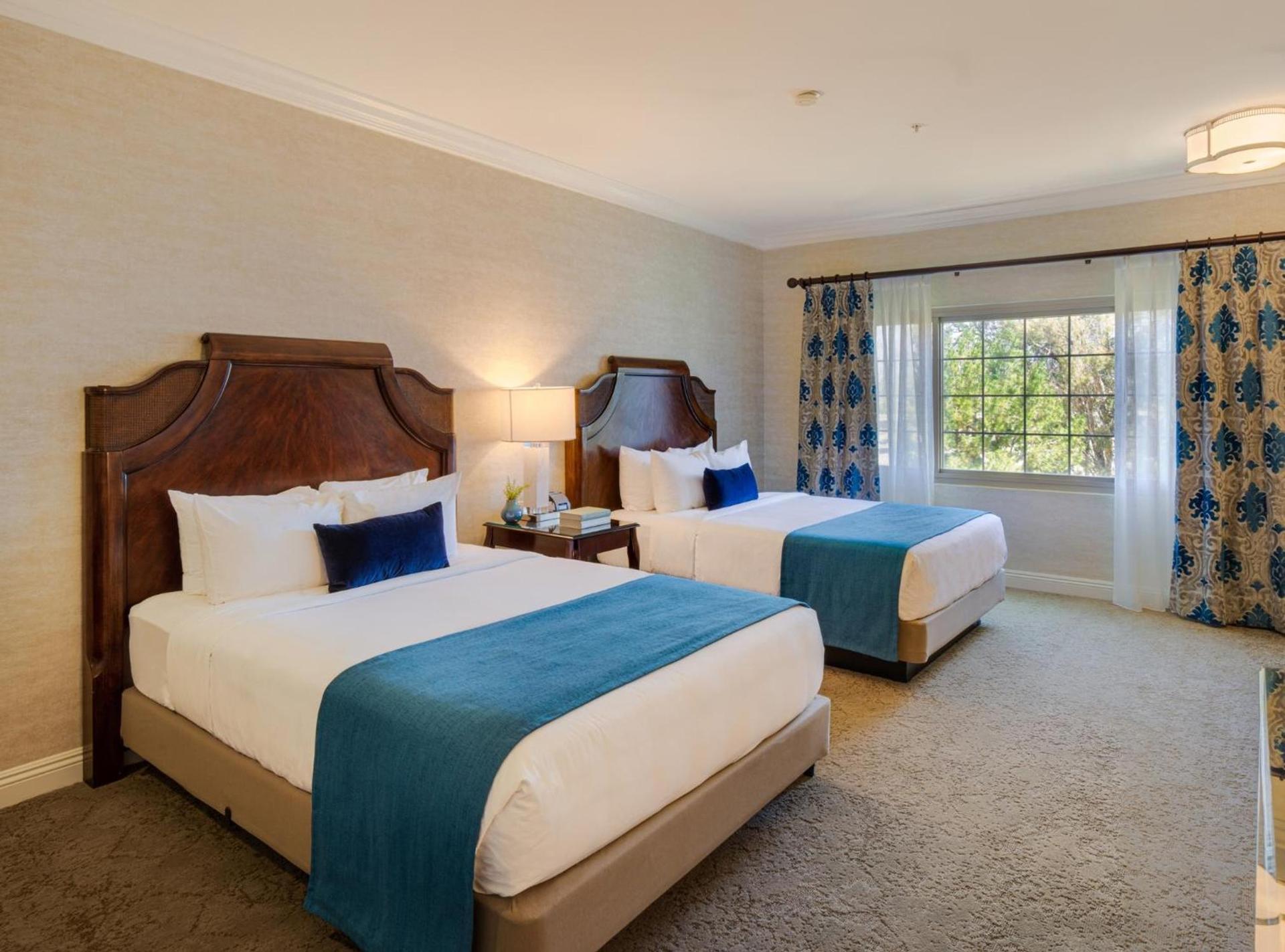 Ayres Suites Diamond Bar photo 19