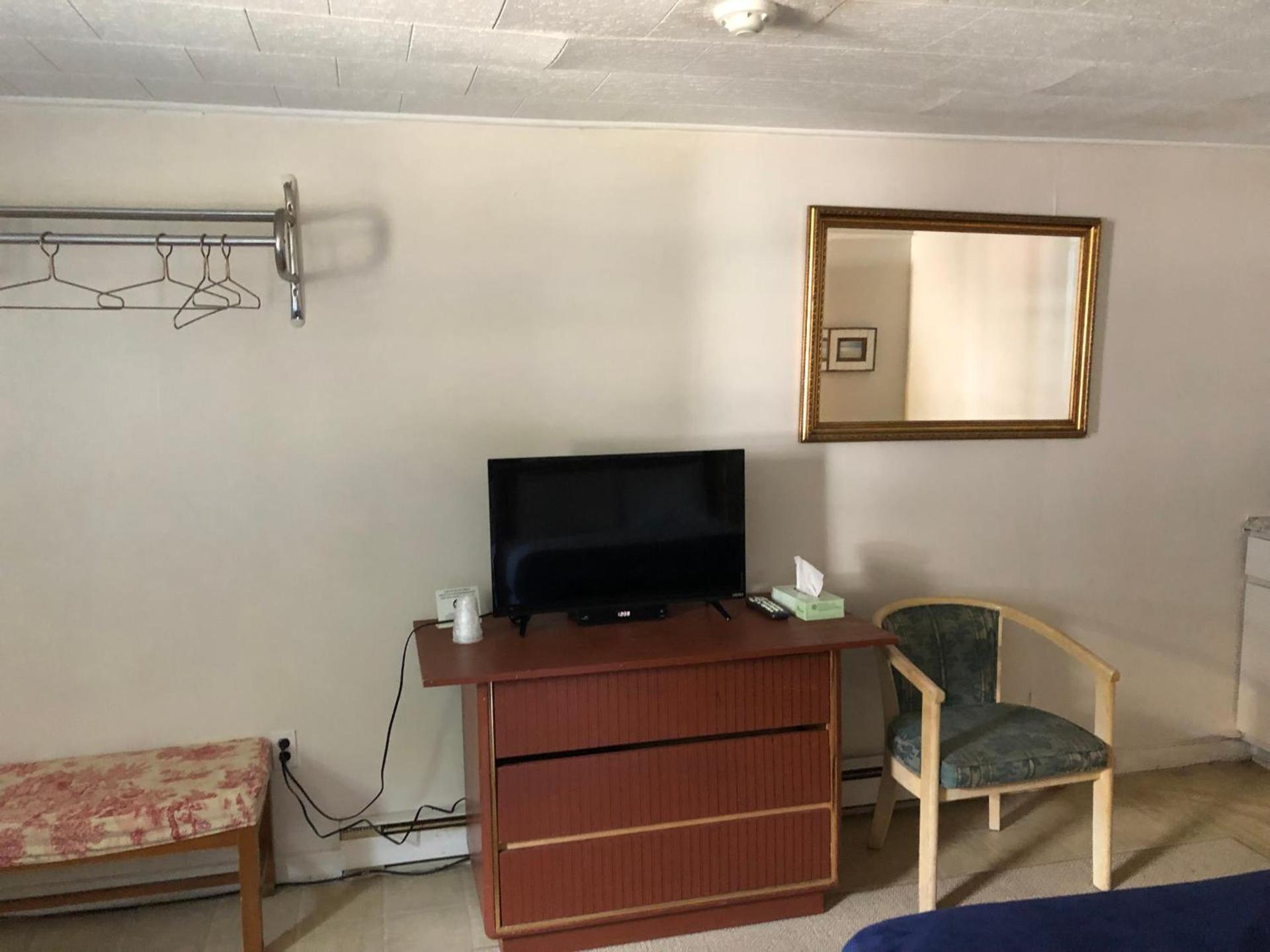 Atlantic Breeze Inn photo 14
