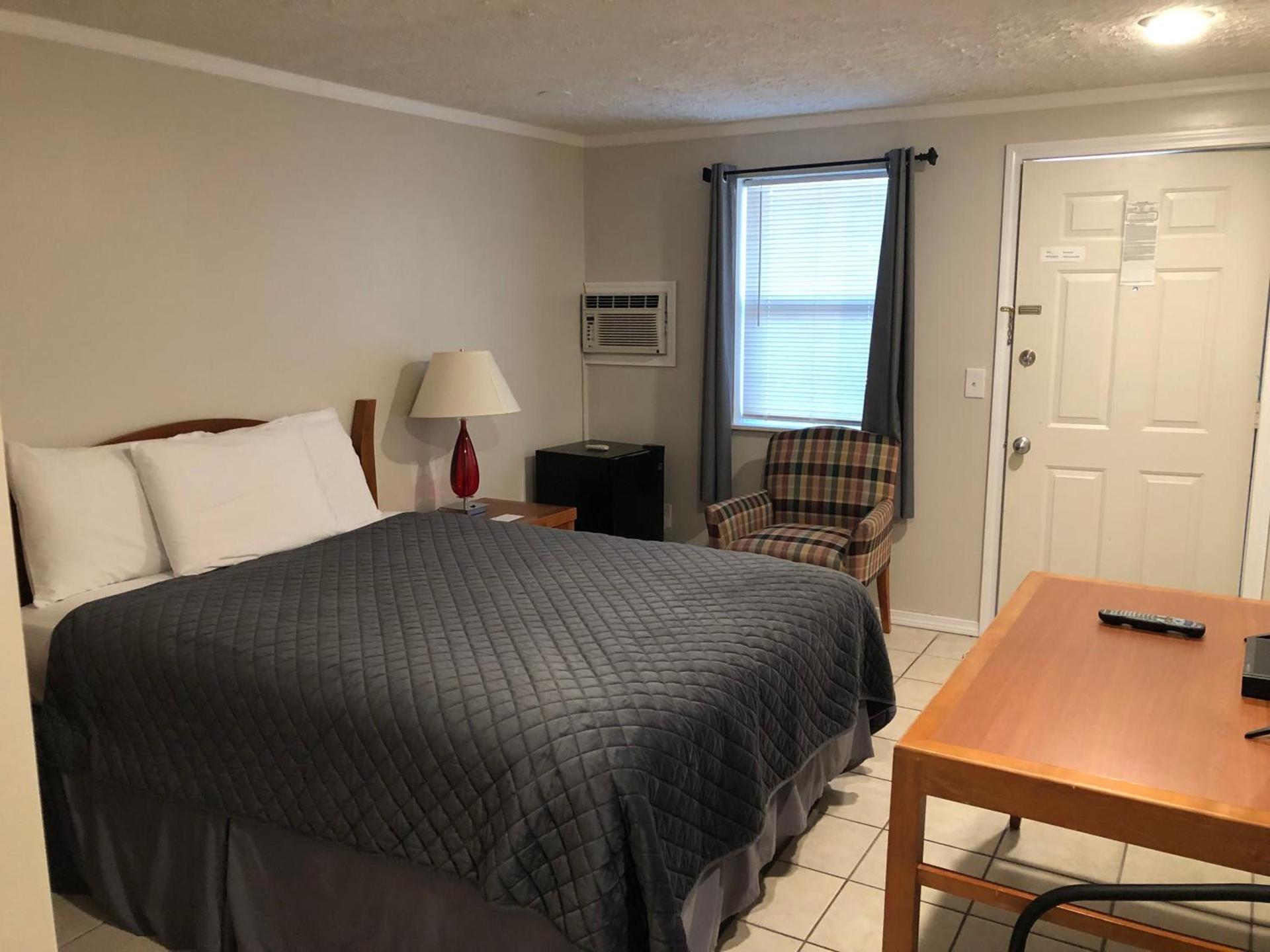 Atlantic Breeze Inn photo 19