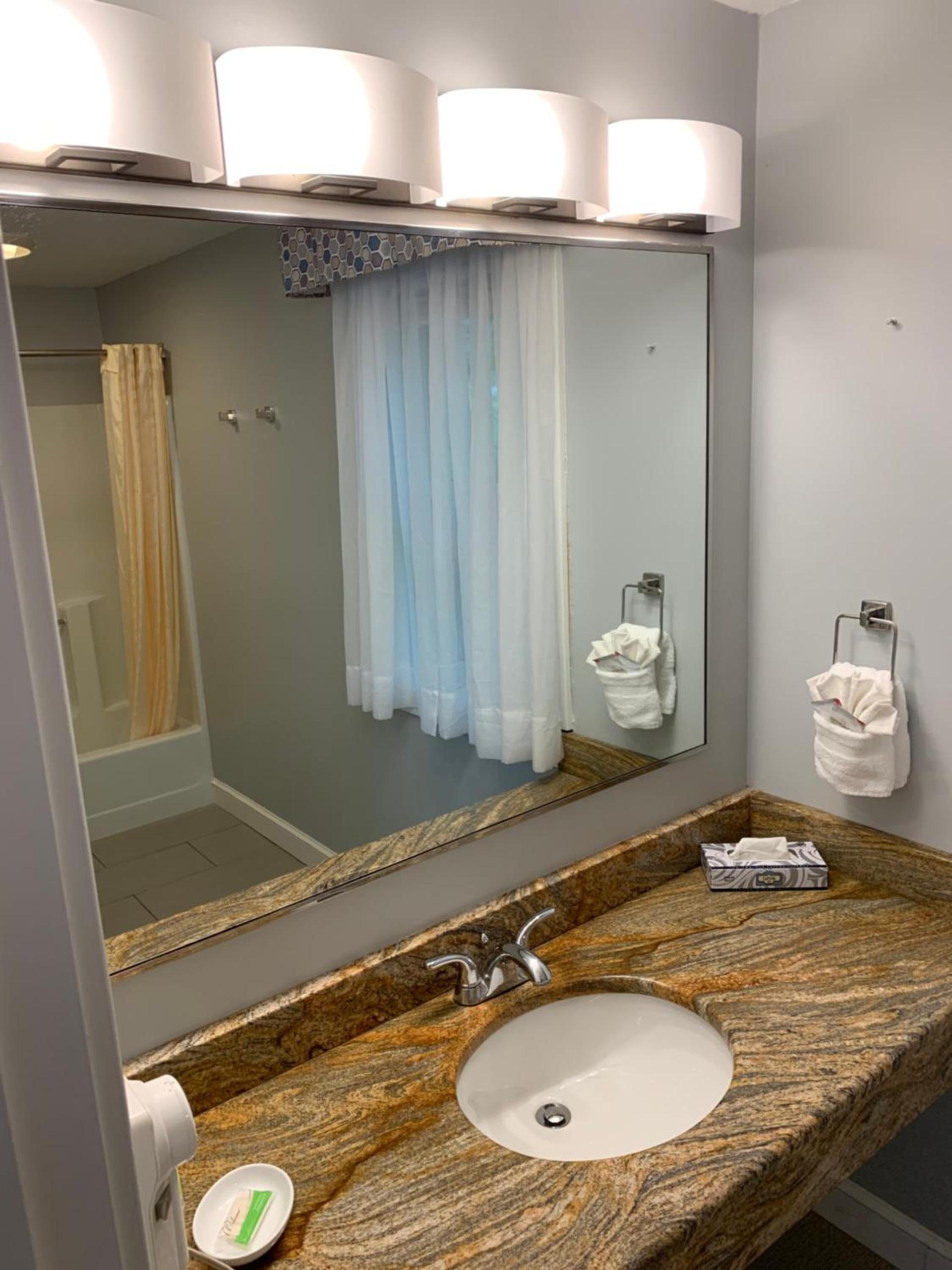 The Lodge at Turbat's Creek photo 26