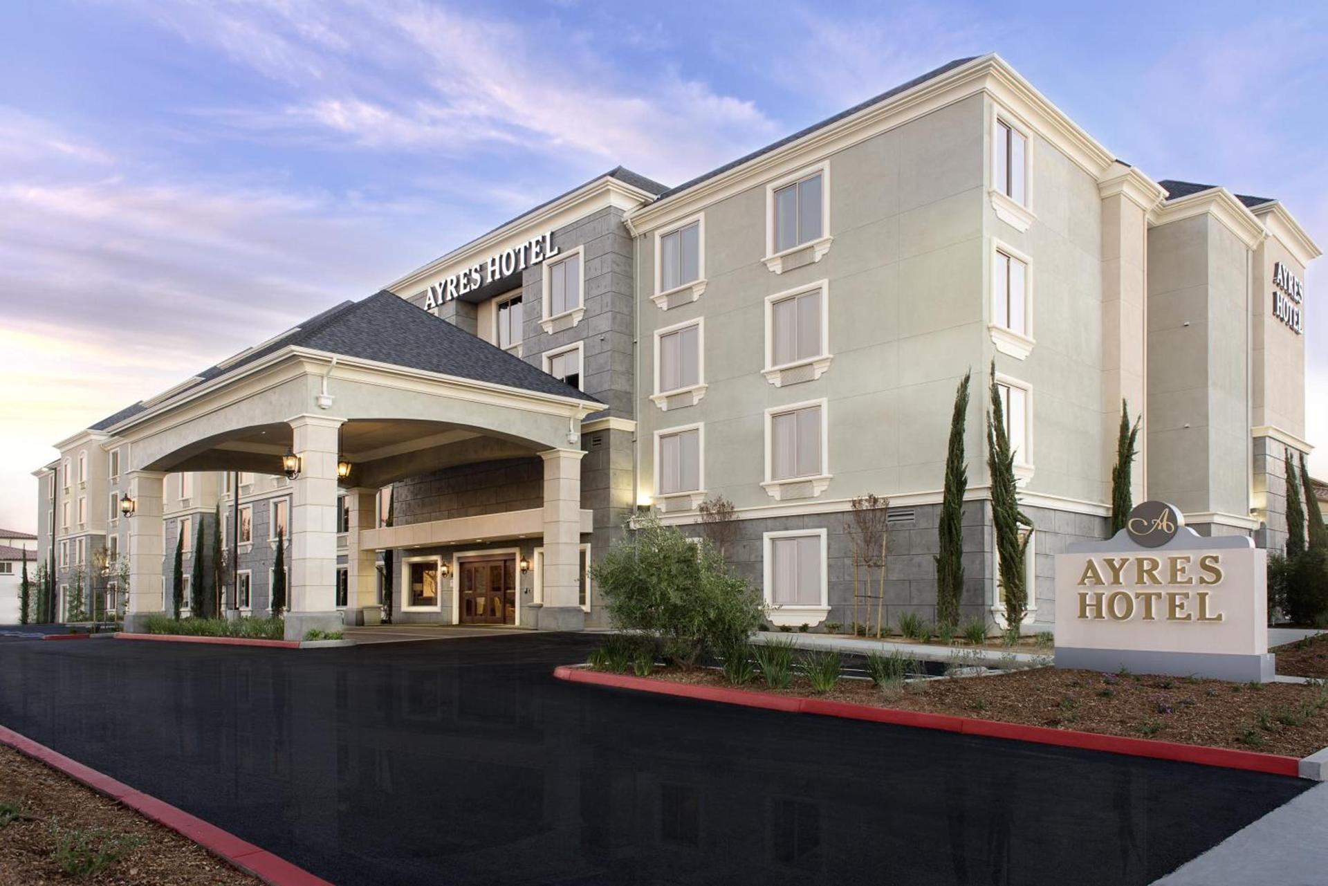 Ayres Hotel Fountain Valley - Huntington Beach photo 1