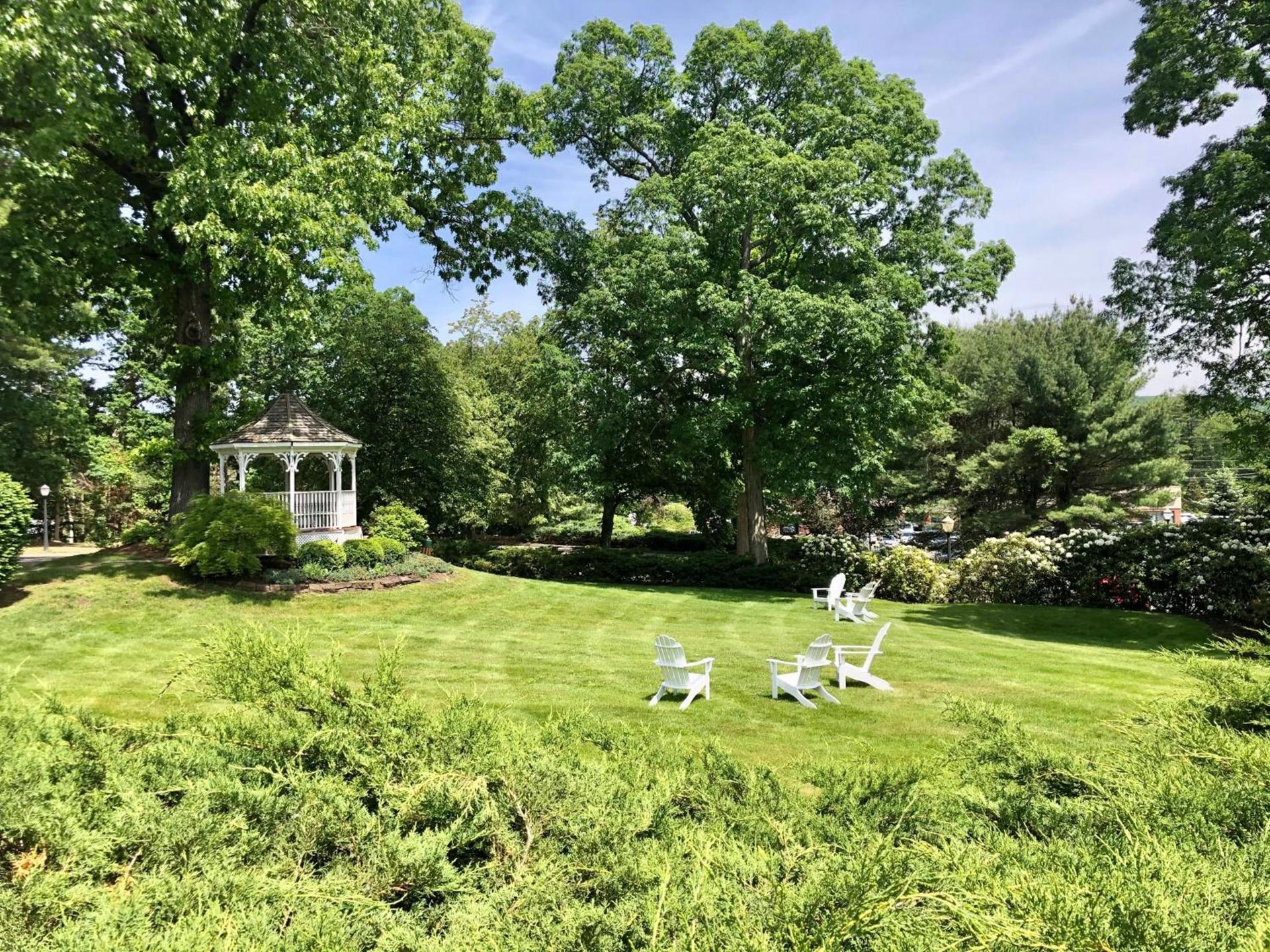 The Simsbury Inn photo 24