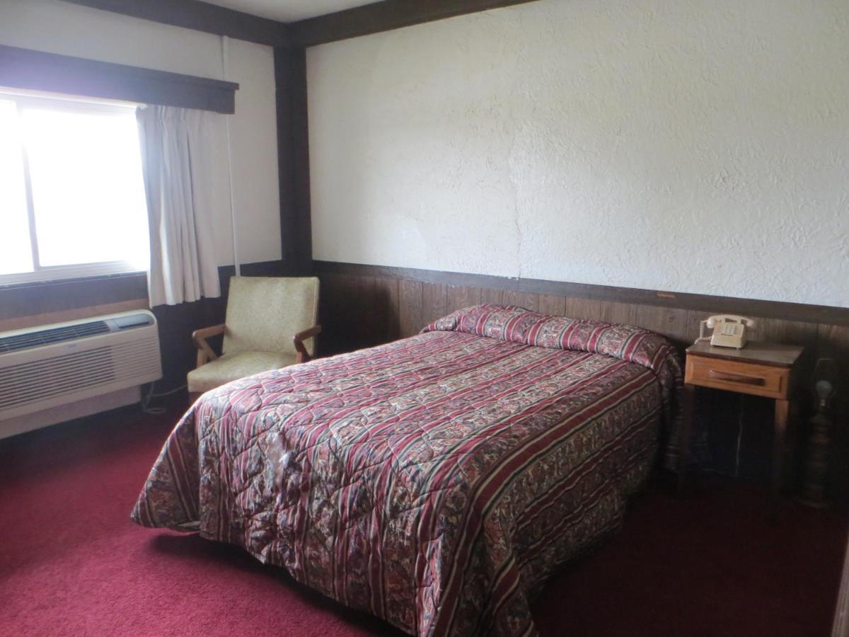 Lincoln Lodge Motel photo 16