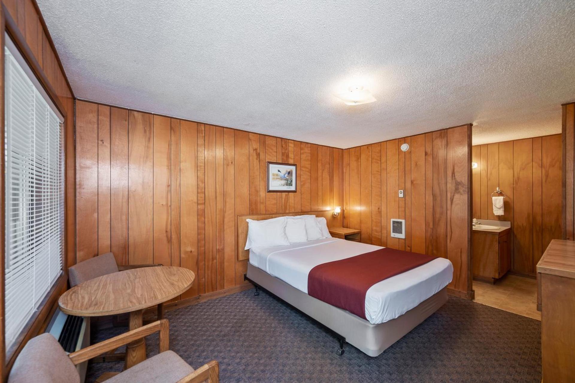 Birch Glen Lodge photo 62