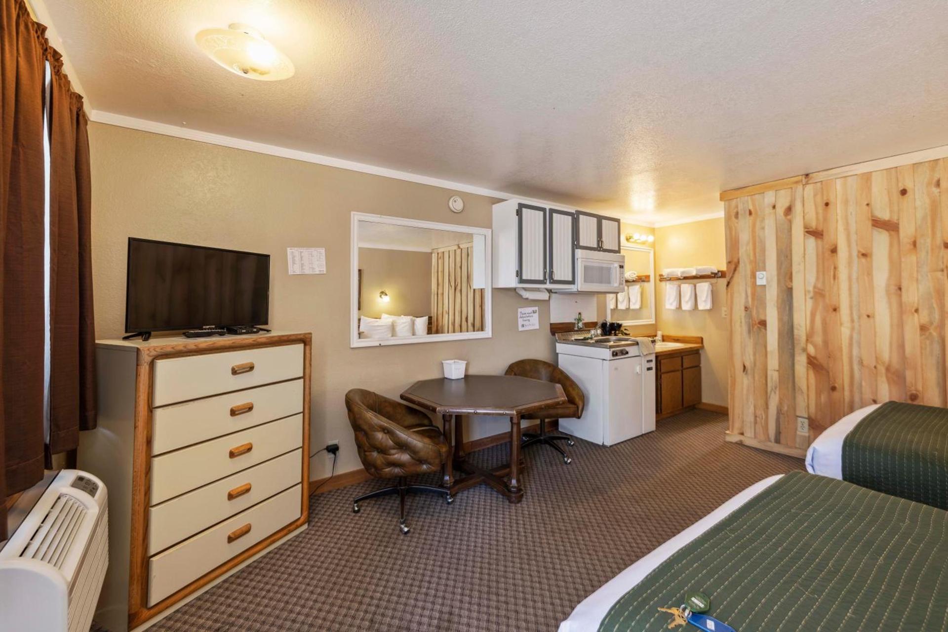 Birch Glen Lodge photo 12