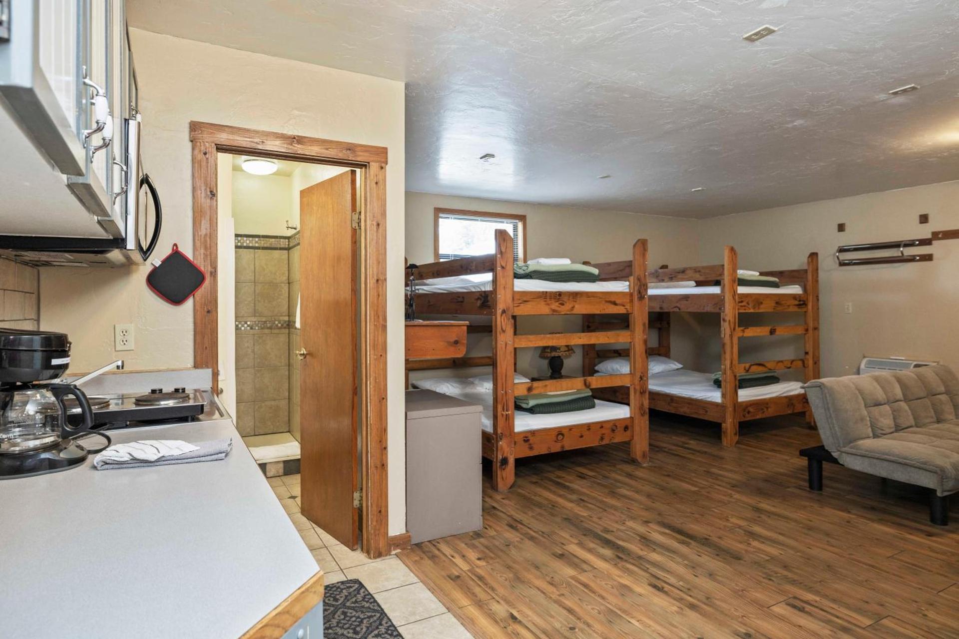 Birch Glen Lodge photo 17