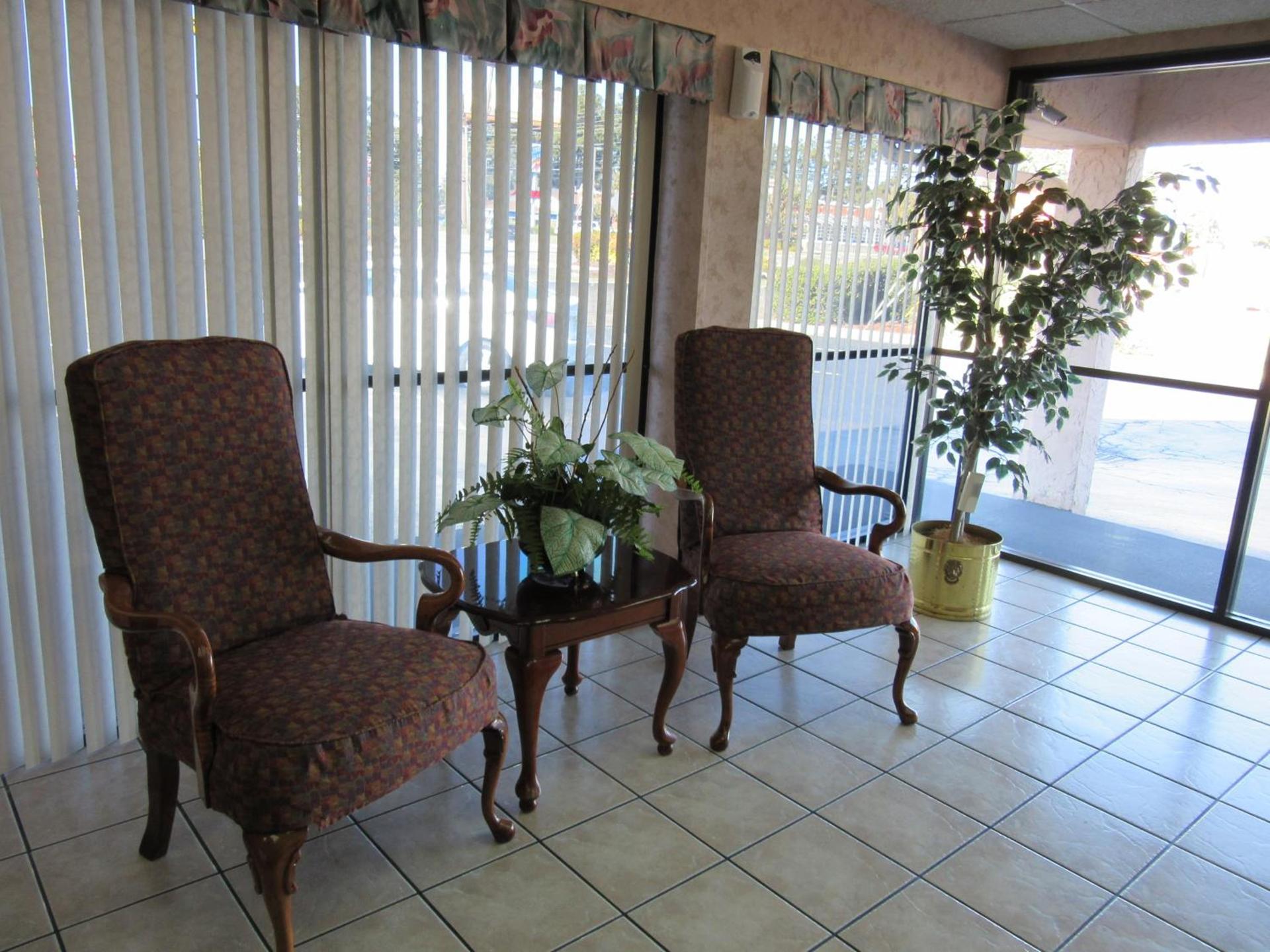Sunset Inn - Augusta photo 3