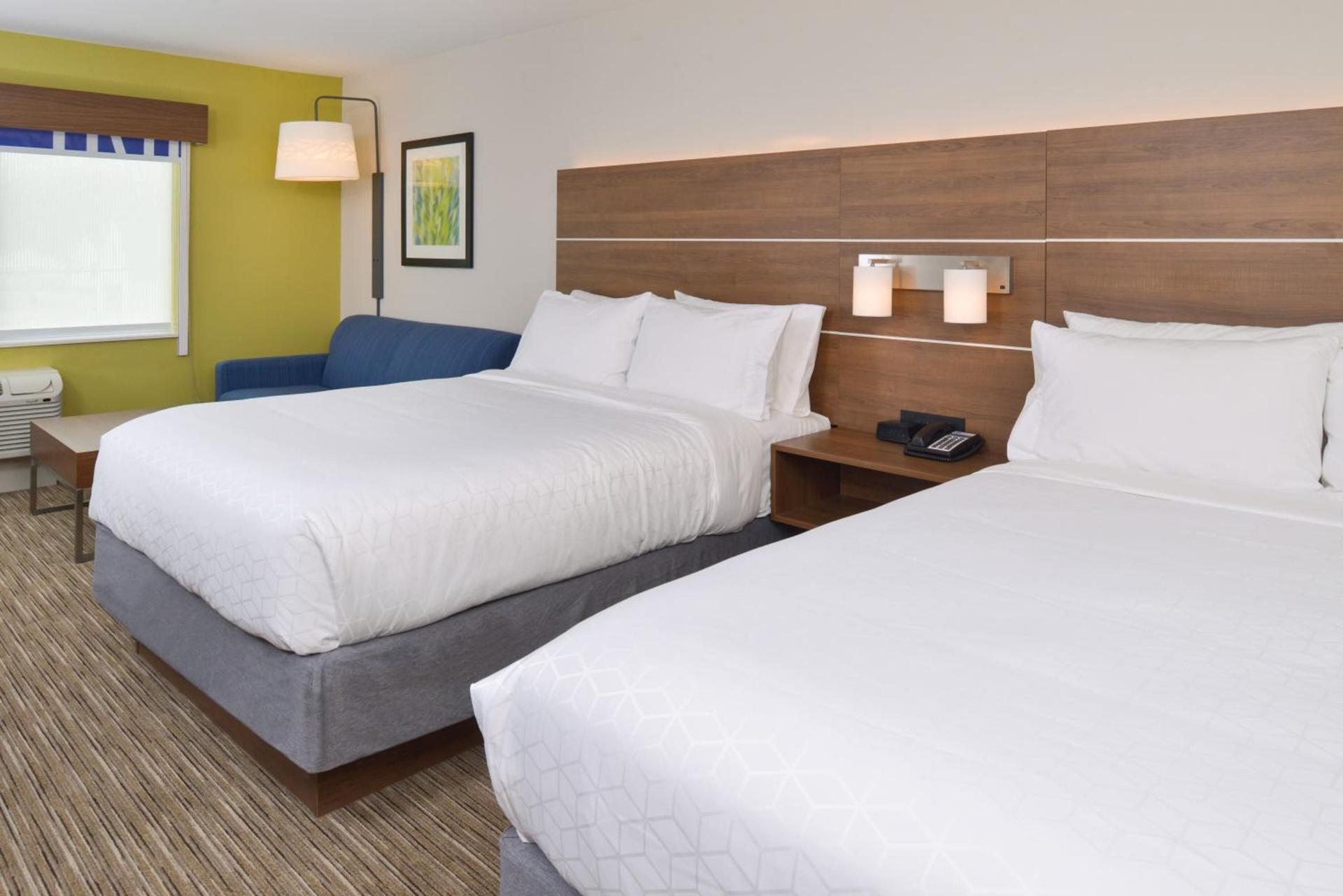 Holiday Inn Express & Suites - Ottumwa by IHG photo 15