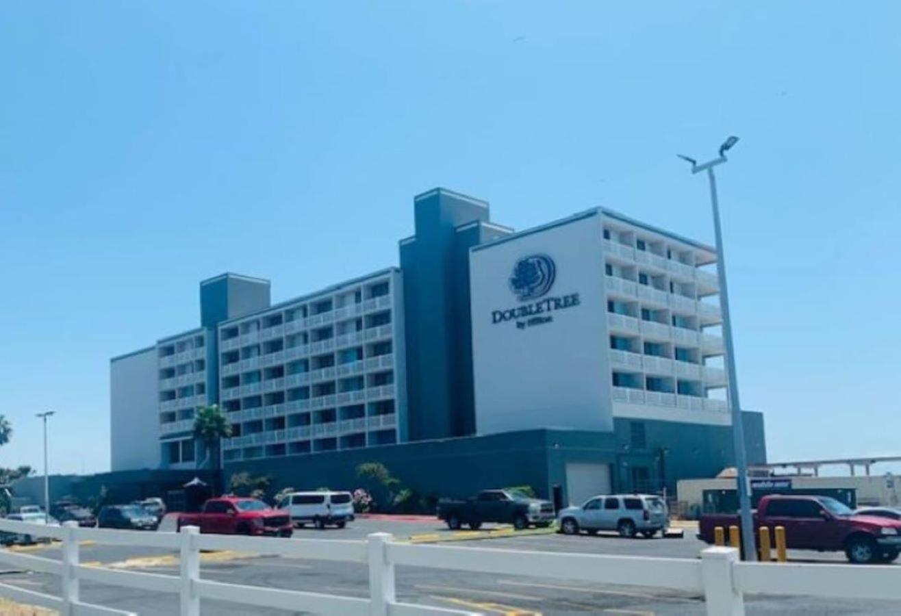 DoubleTree by Hilton Corpus Christi Beachfront photo 21