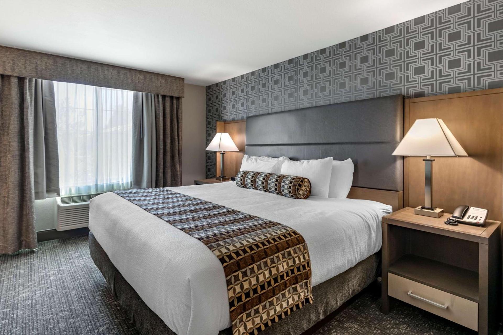 Best Western Plus Las Vegas West photo 15