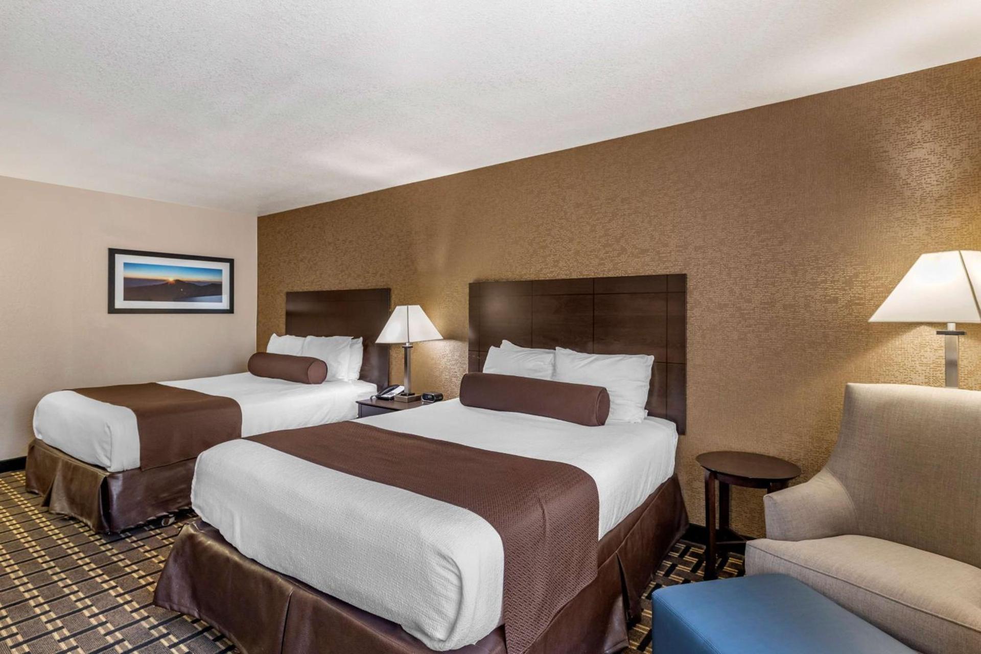 Best Western Plus Las Vegas West photo 22