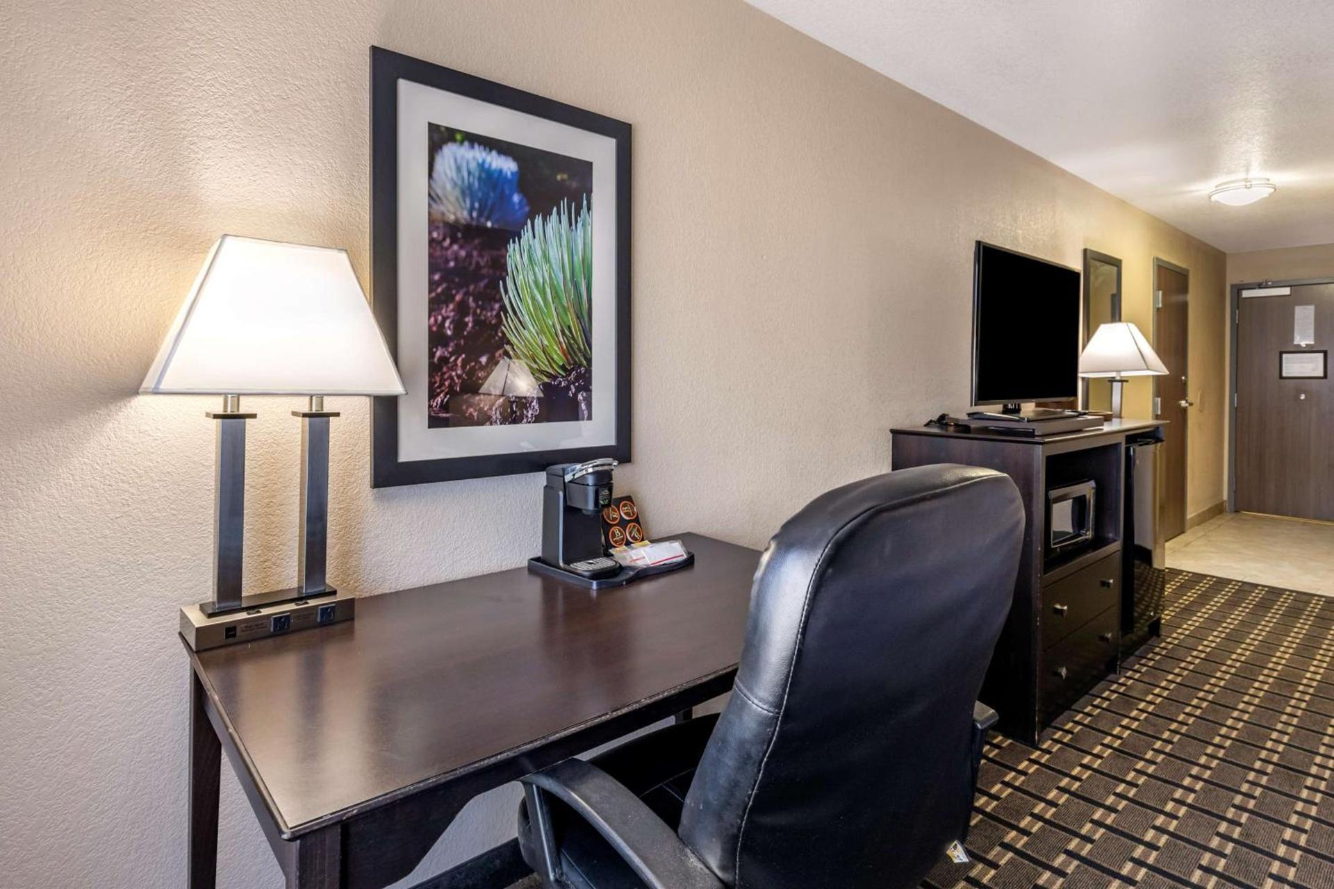 Best Western Plus Las Vegas West photo 40